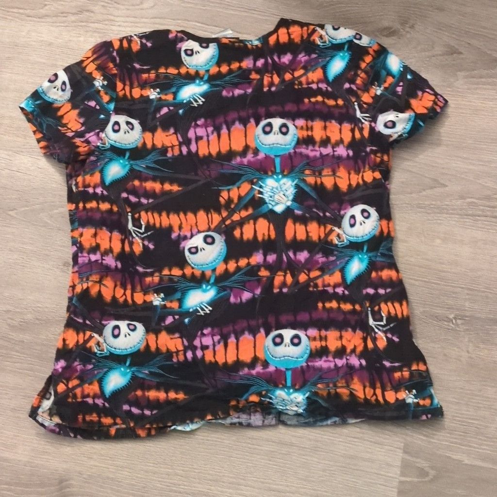 Disney Disney Nightmare Before Christmas Scrub Top Size Medium Size M / US 6-8 / IT 42-44 - 4 Thumbnail