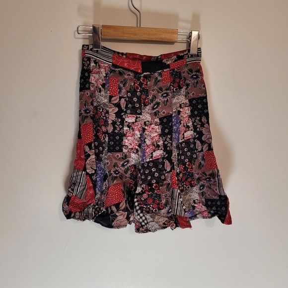 Vintage Next Issue Vintage Patchwork Floral Mini Skirt - S Size 25" / US 0 / IT 36 - 2 Thumbnail