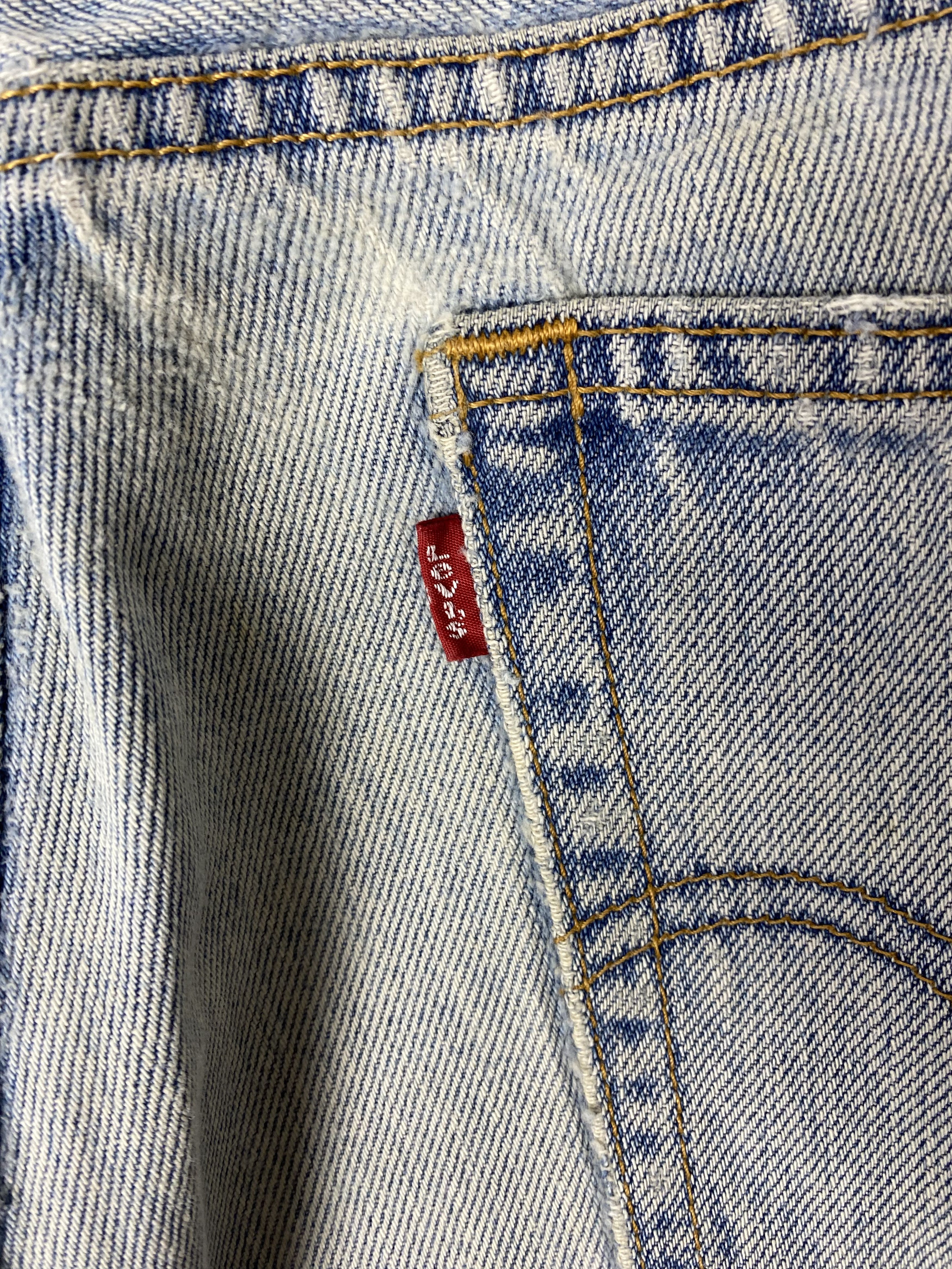 Levi's Vintage Levi's 560 Faded Blue Distressed Denim Jeans P0475 Size US 32 / EU 48 - 15 Thumbnail