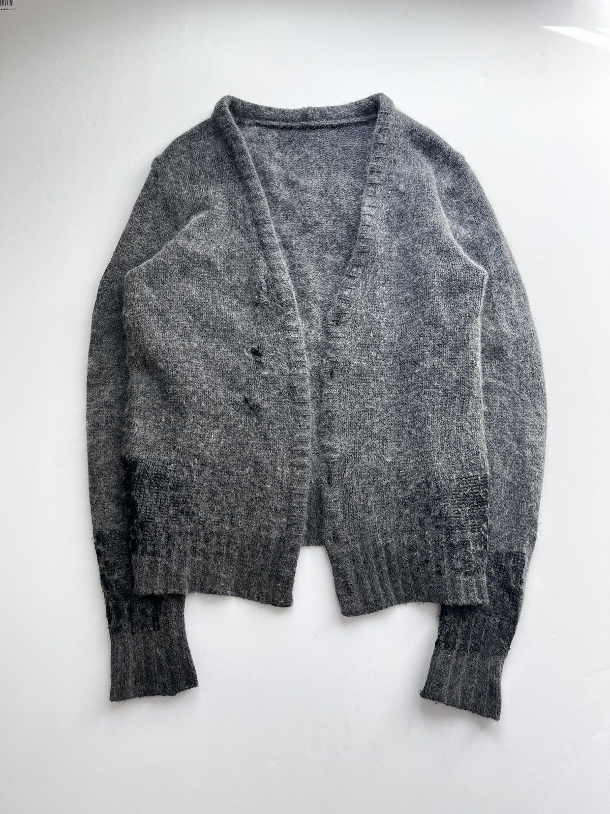 20471120 Hyoma AW96’ Mohair rubber print cardigan