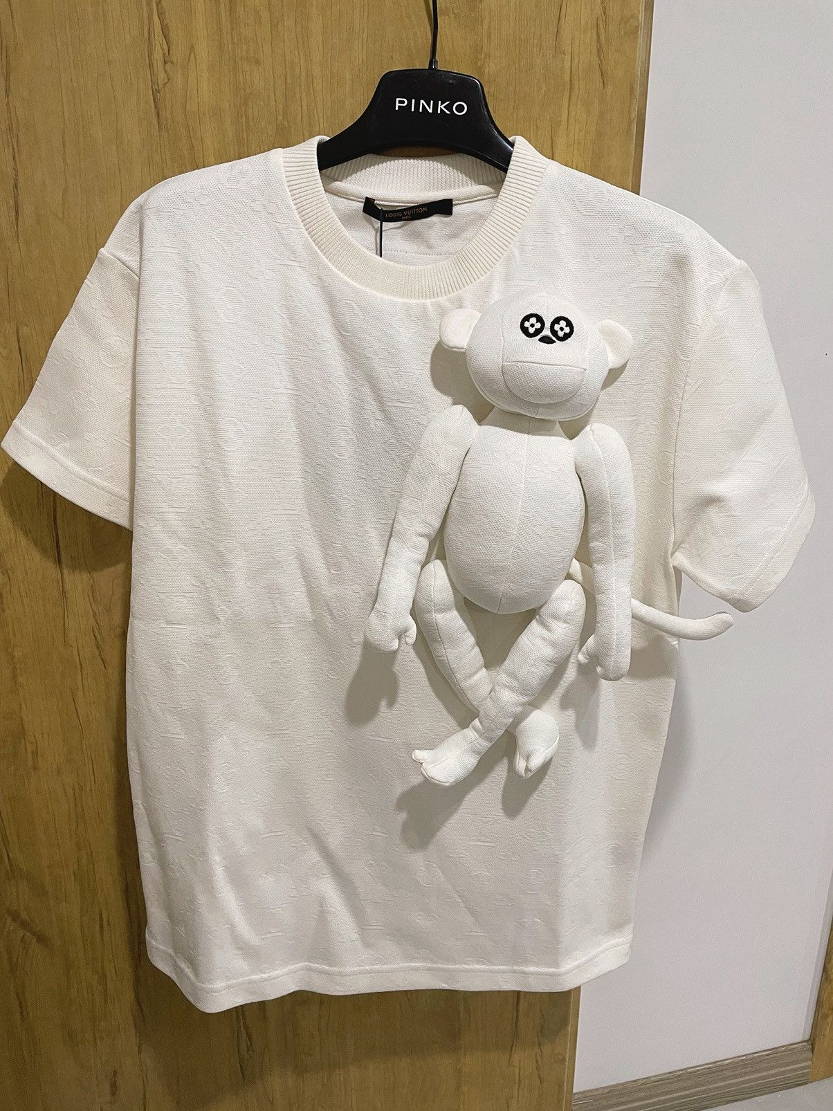 Louis Vuitton Louis Vuitton LV WHT Monogram doll t-shirts tee Size US XS / EU 42 / 0 - 1 Thumbnail