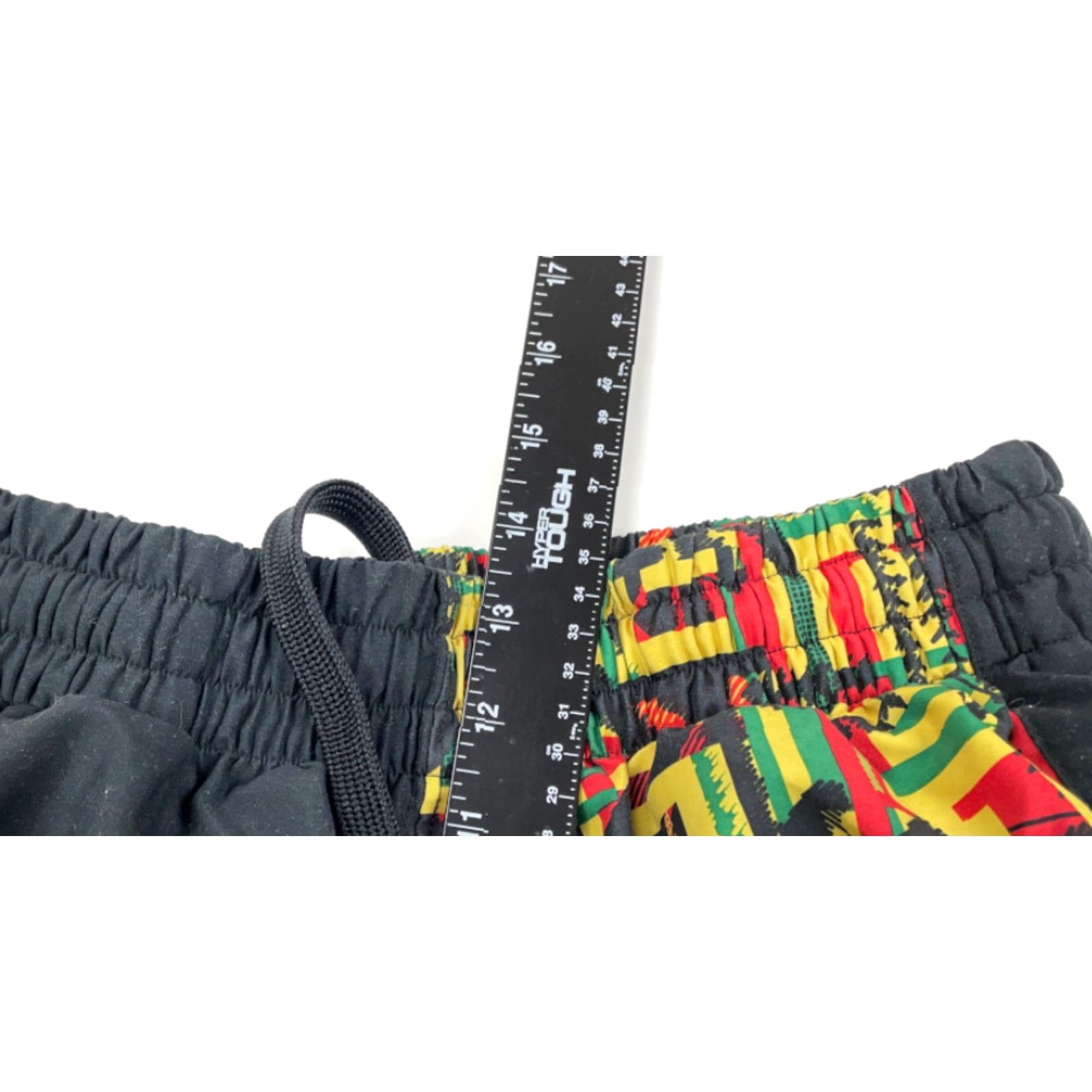 Under Armour Under Armour Black Colorful Athletic Shorts Adult Medium Loose Fit Drawstring Size US 31 - 6 Thumbnail