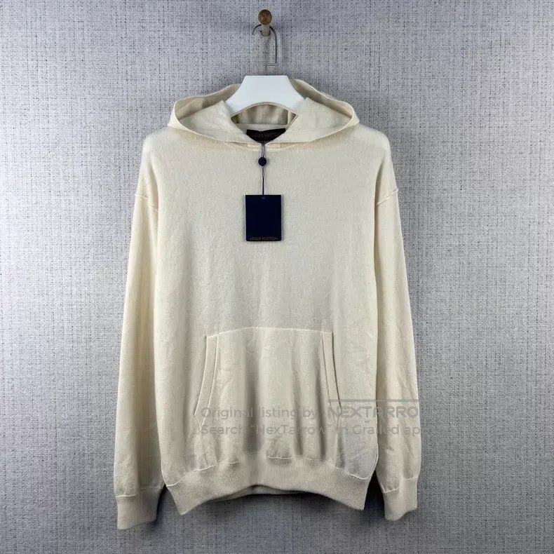 Louis Vuitton Louis Vuitton Solid cashmere hooded knit long-sleeve sweat Size US L / EU 52-54 / 3 - 1 Thumbnail