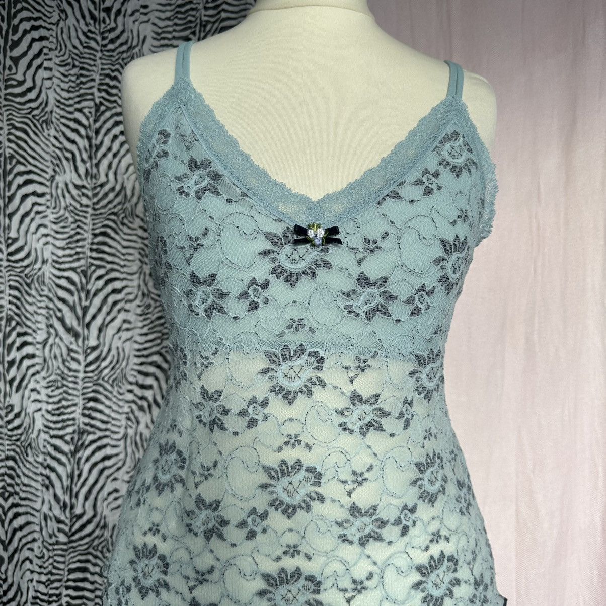 Victoria's Secret Vintage Victoria’s Secret light blue mint lace mesh cami S Size S / US 4 / IT 40 - 7 Thumbnail