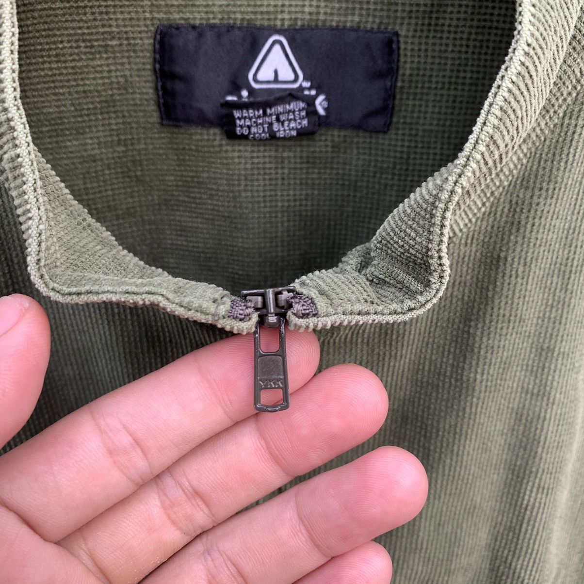 Airwalk Vintage AIR WALK Corduroy Flannel Zipper Shirt Size US L / EU 52-54 / 3 - 8 Thumbnail