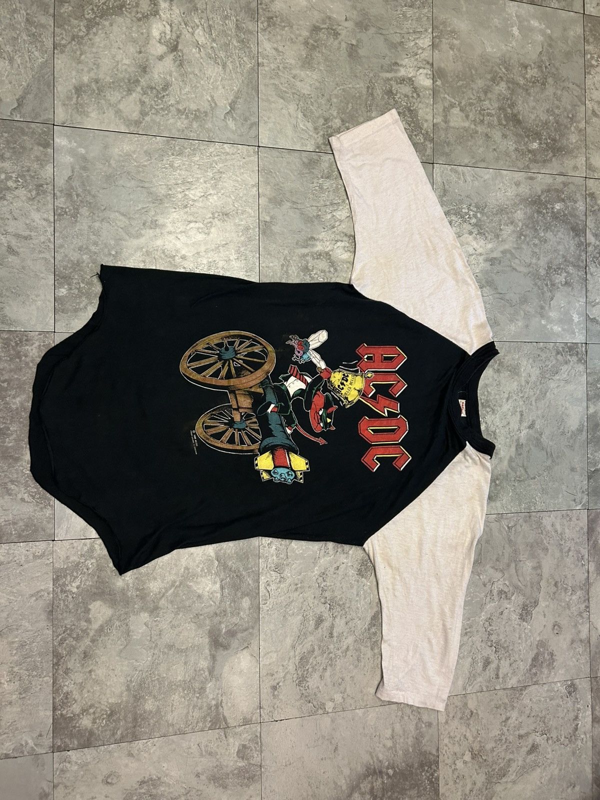 Other Vintage 1990 AC DC Tour Shirt Size Large Metal Rock Size US L / EU 52-54 / 3 - 1 Thumbnail