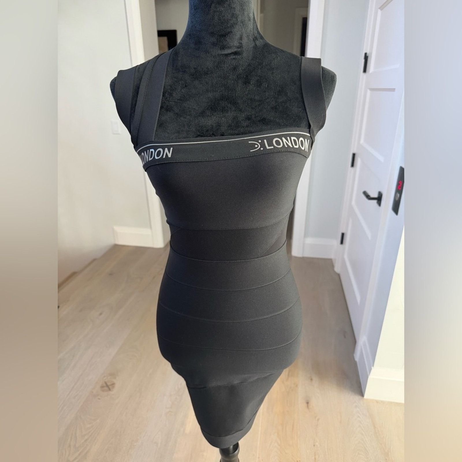 Other New Y2K Chic Black One Shoulder Dress size XS Size XS / US 0-2 / IT 36-38 - 6 Thumbnail