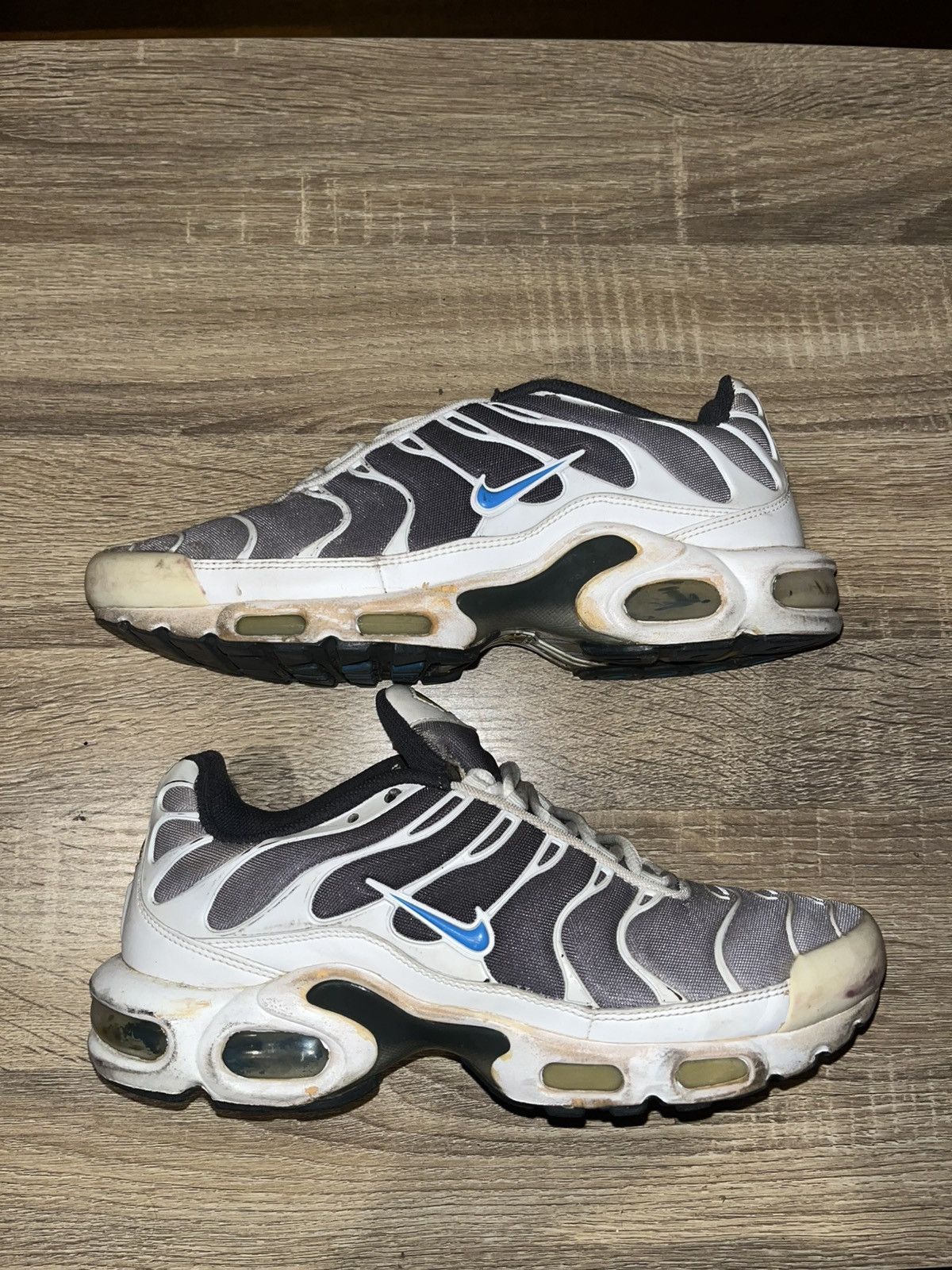 Nike Airmax Plus/Nike TN “Aqua Fades” Size US 10 / EU 43 - 2 Thumbnail