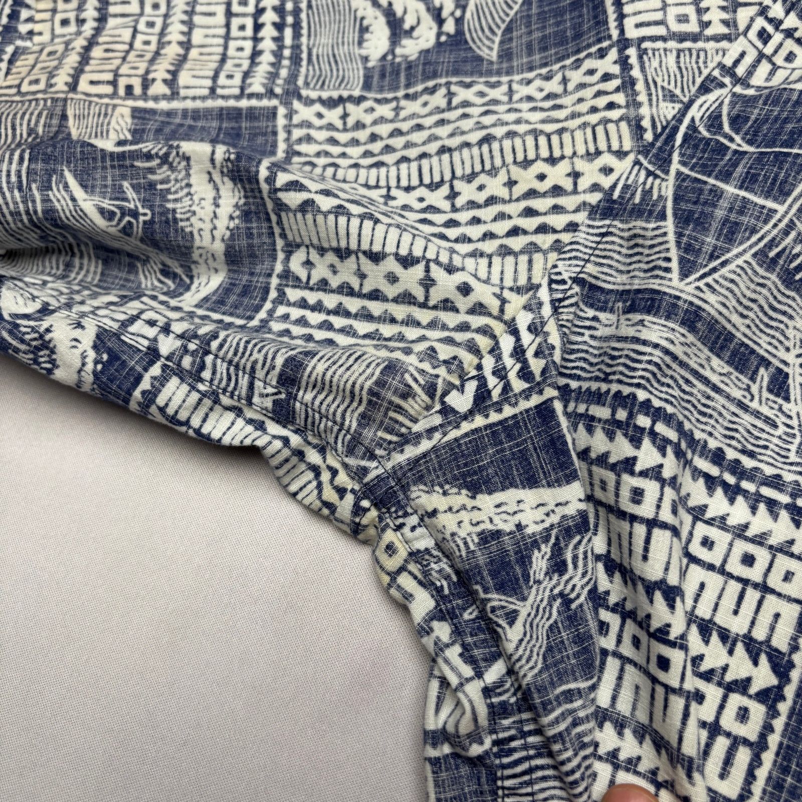 Reyn Spooner Reyn Spooner Reverse Print Hawaiian Aloha Shirt Men's Large Size US L / EU 52-54 / 3 - 7 Thumbnail