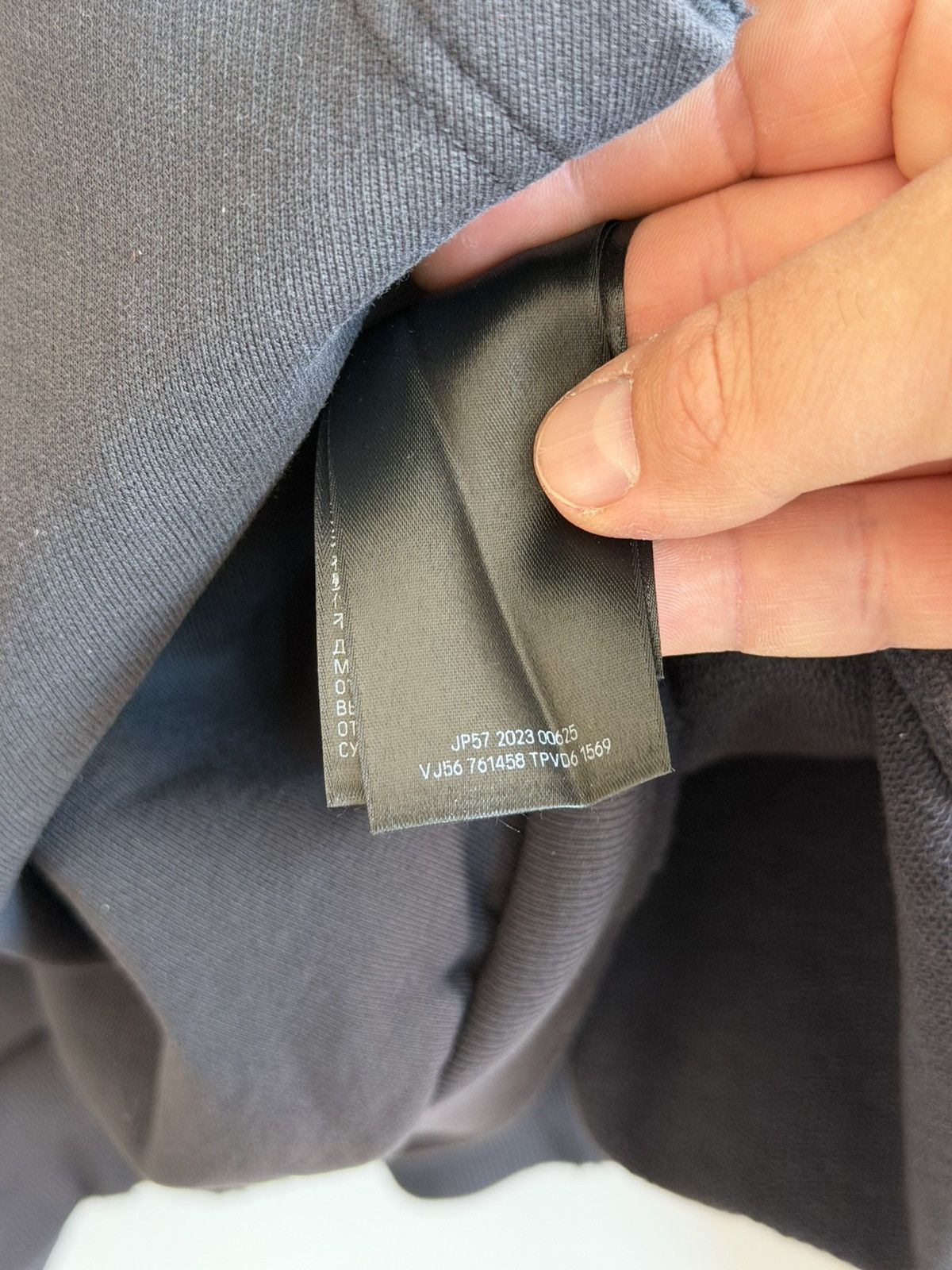 Balenciaga BALENCIAGA DEMNA FW23 BERLIN BE KIND SCRIBBLE HOODIE SIZE 4 Size US XL / EU 56 / 4 - 11 Thumbnail