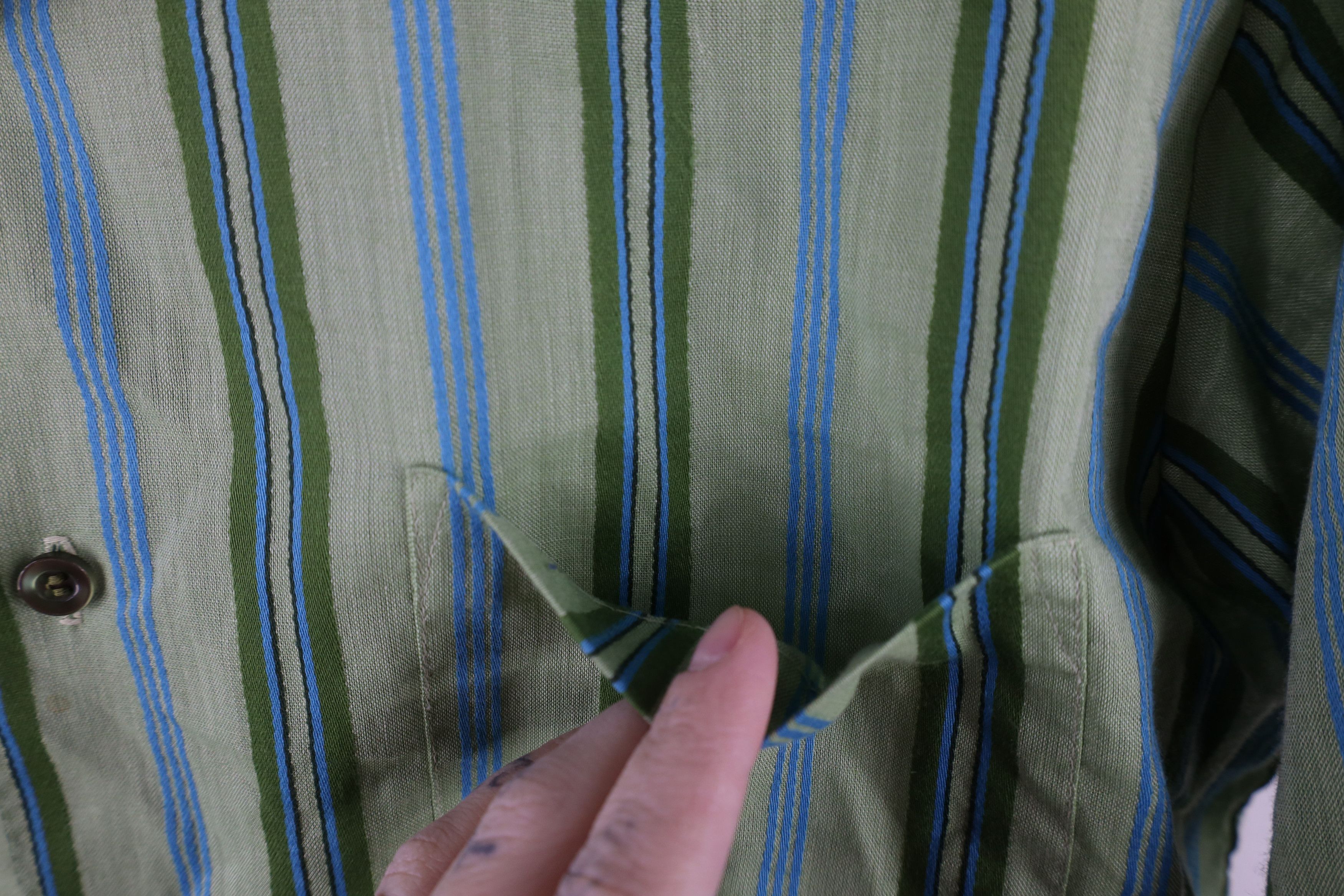 Vintage Vintage 60s 70s Streetwear Tapered Striped Button Shirt USA Size US M / EU 48-50 / 2 - 6 Thumbnail