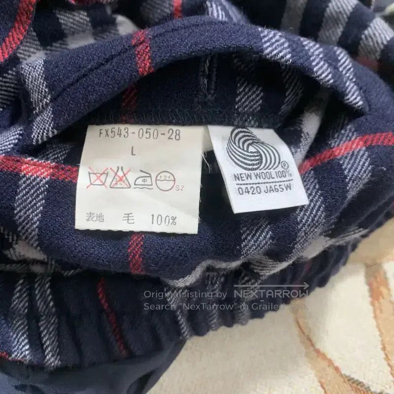 Burberry Burberry Navy Blue Wool Women's Casual Pants. Size 30" / US 8 / IT 44 - 9 Thumbnail