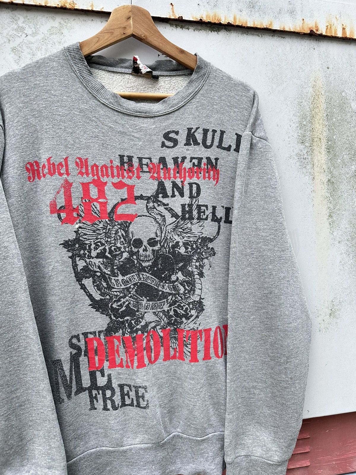 Vintage 👹Vintage Skull Tee THRASHED Collar Sweater Size US L / EU 52-54 / 3 - 3 Thumbnail