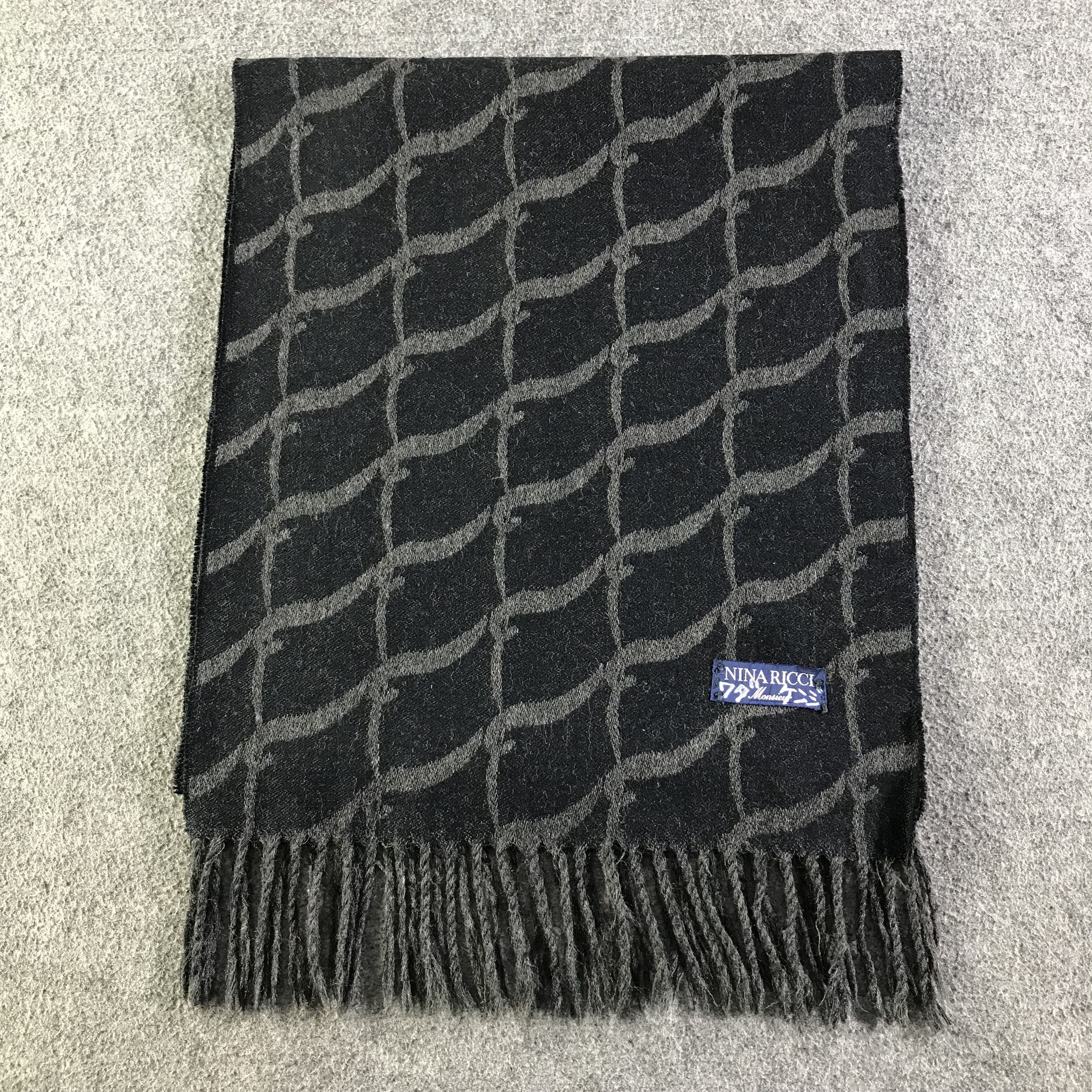 Nina Ricci × Vintage Nina Ricci Scarf / Muffler / Neckwear SS1475 Size ONE SIZE - 3 Thumbnail
