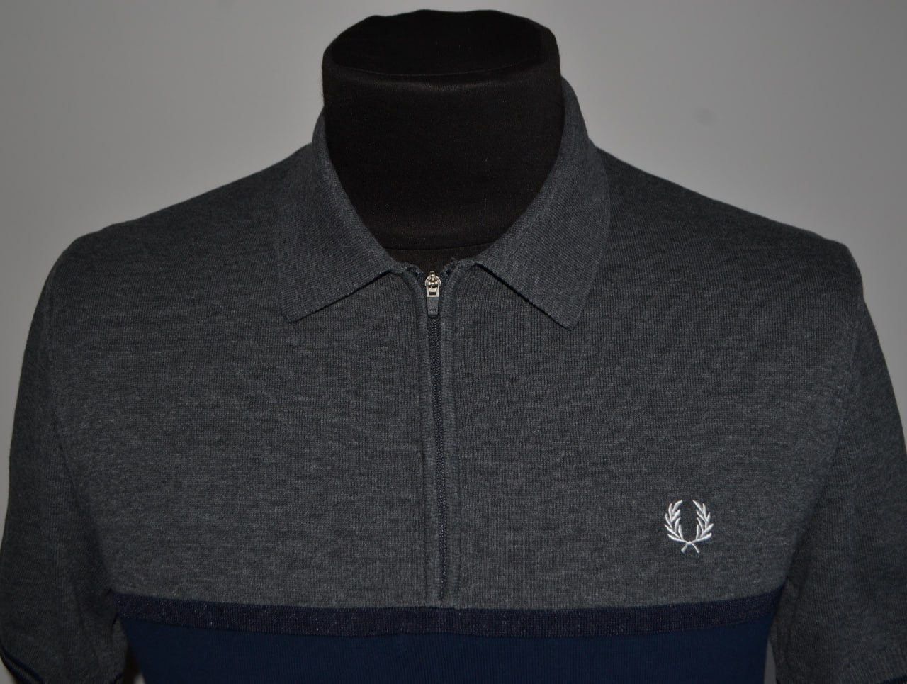 Fred Perry Fred Perry T-shirt Polo 1/4 Zip Gray Size L Size US L / EU 52-54 / 3 - 2 Thumbnail