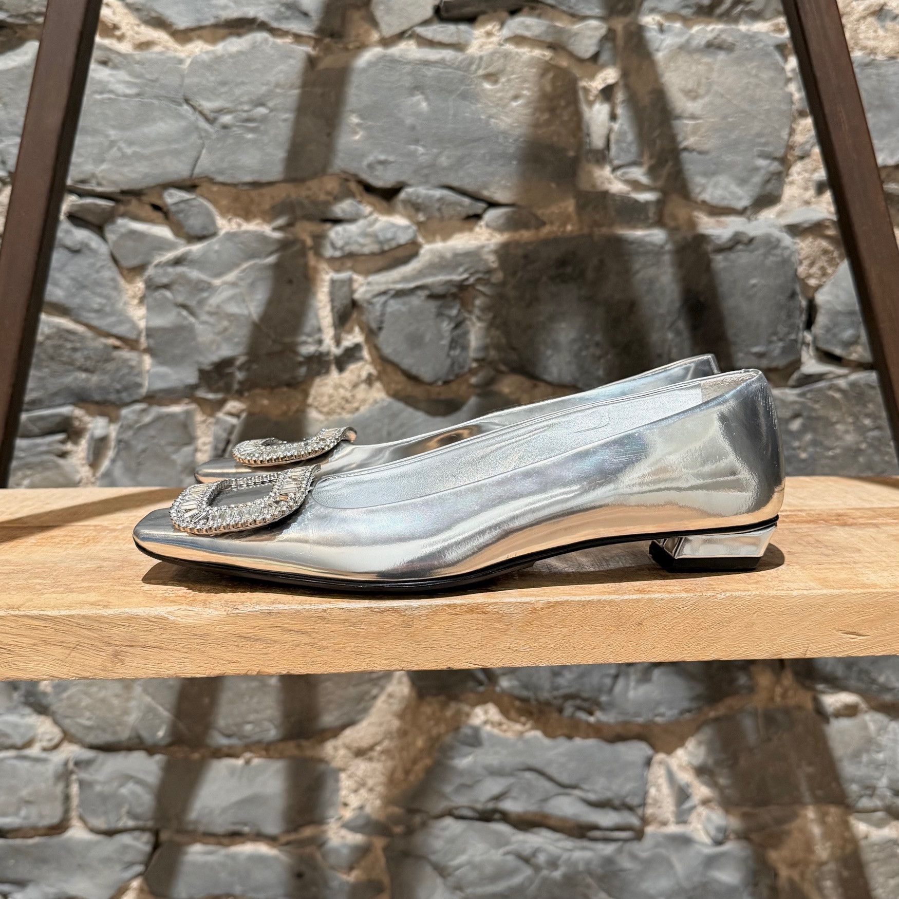 Roger Vivier Roger Vivier Belle Vivier Strass Silver Leather Ballet Flats Size US 7 / IT 37 - 8 Thumbnail