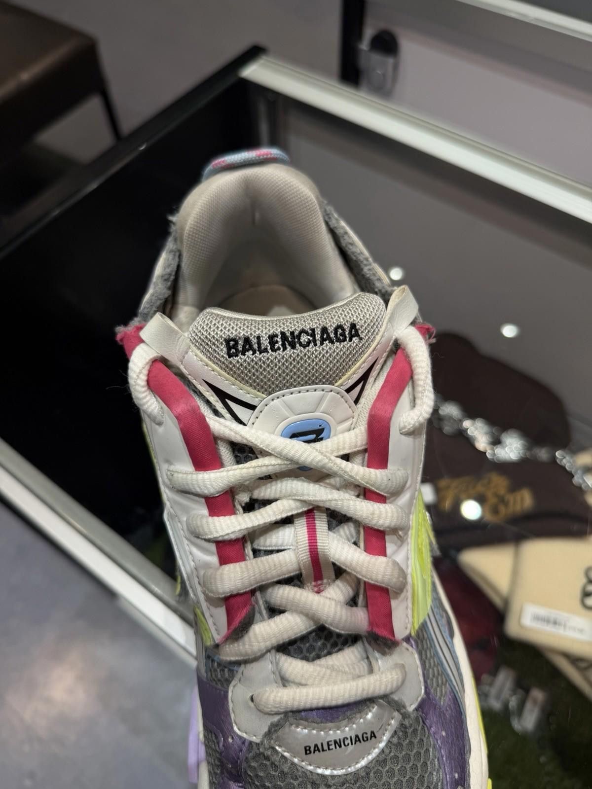 Balenciaga Balenciaga Runner Multicolor Mesh Sneakers $1150 47EU/14US Size US 14 / EU 47 - 9 Thumbnail