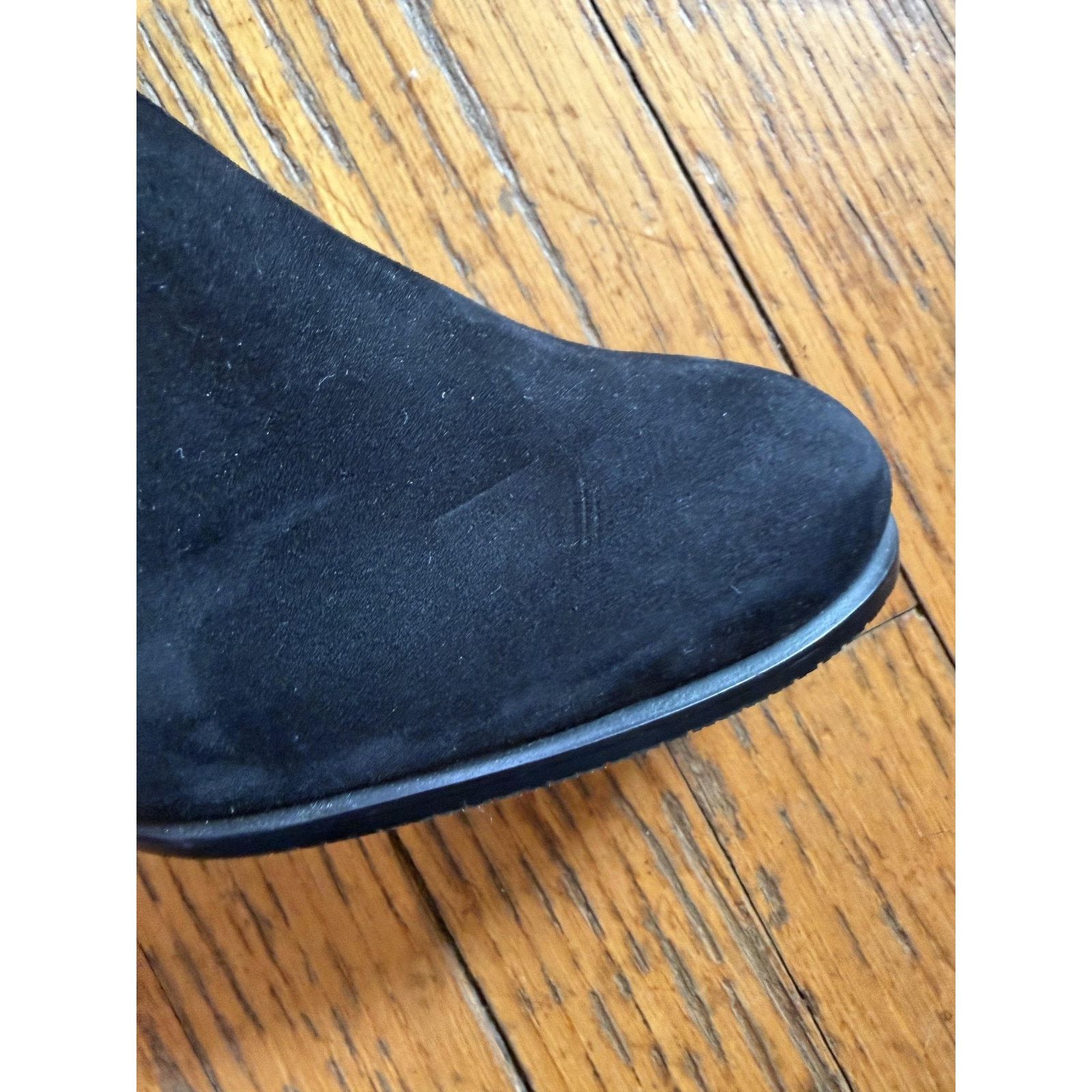 Stuart Weitzman Womens Stuart Weitzman Over the Knee Boots Sz 5 Black Suede Size US 5 / IT 35 - 6 Thumbnail