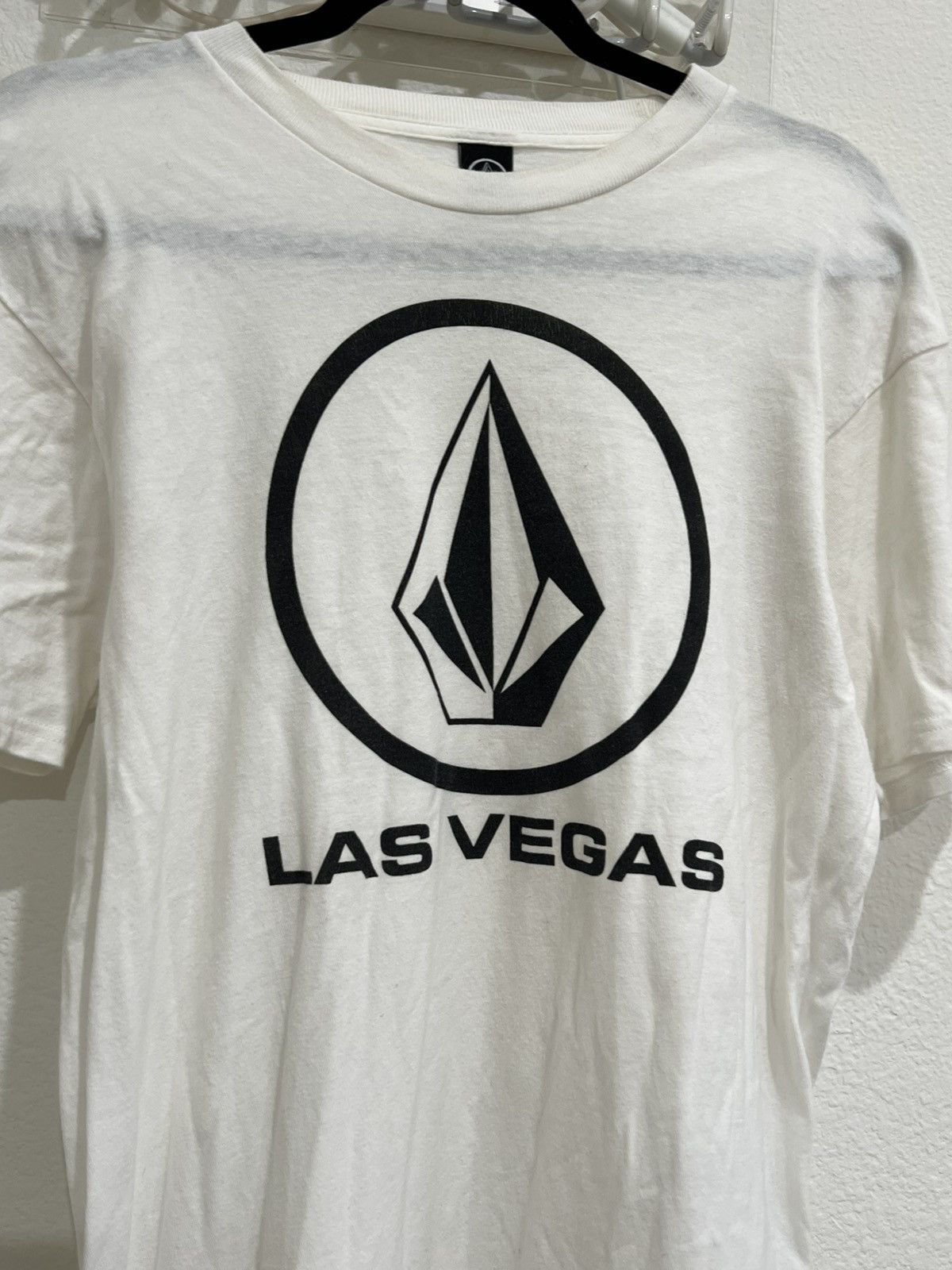 Vintage Y2K 2000’s VTG Vintage Volcom Las Vegas Streetwear Retro Tee Size US M / EU 48-50 / 2 - 5 Thumbnail