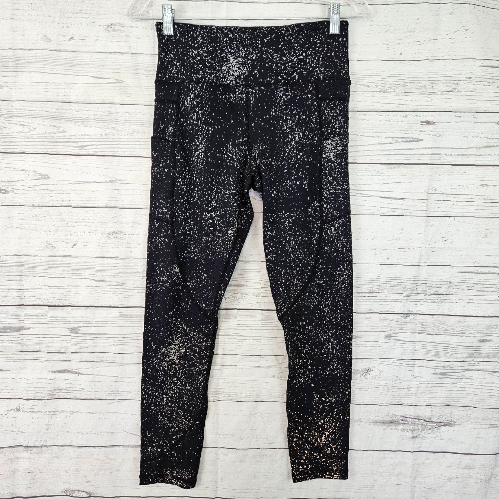 Vintage Zyia Women's Leggings Cropped Black Pockets Size 6 Activewear Waist 13" Inseam 24.5" Mid Rise Womens Size 28" / US 6 / IT 42 - 2 Thumbnail