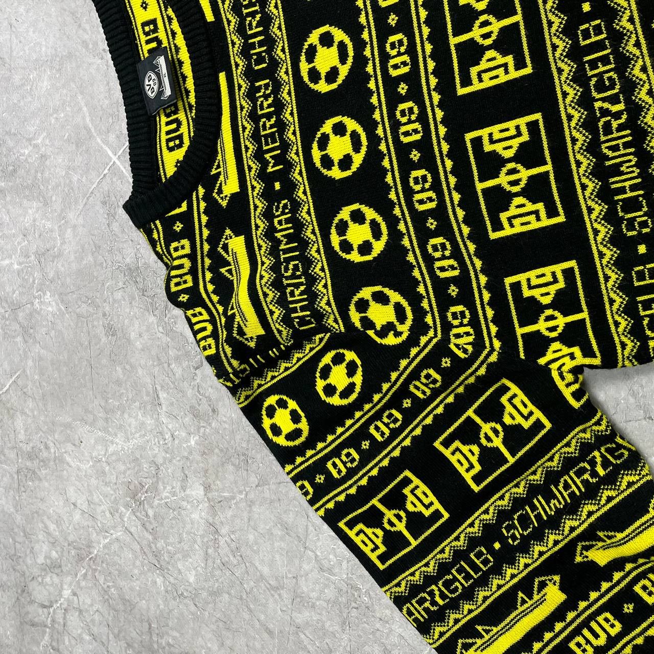 Vintage BVB Borussia Dortmund Sweater Monogram Sweater Mens Size XL Size US XL / EU 56 / 4 - 13 Thumbnail