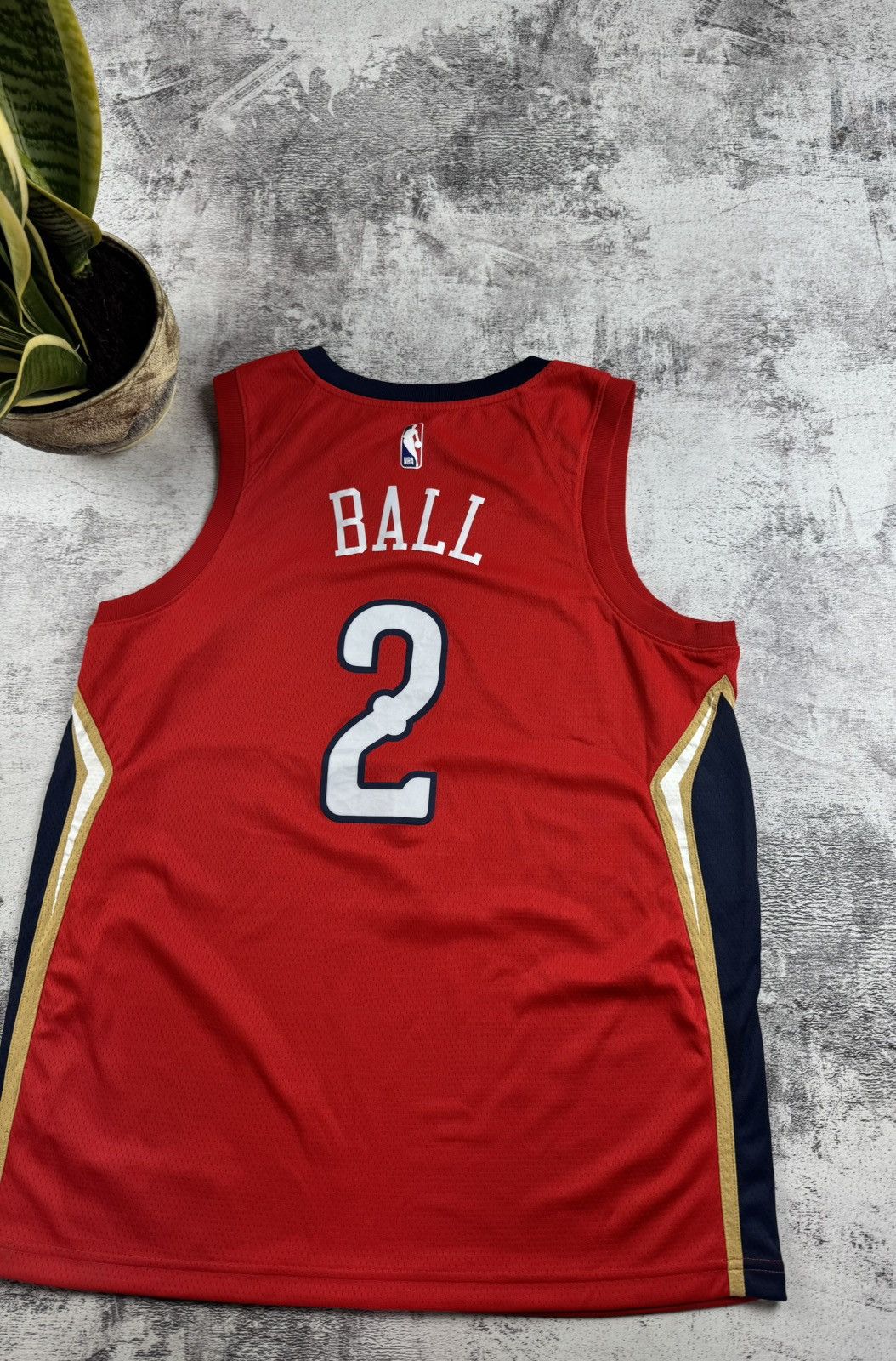 NBA New Orleans Pelicans Nike Jordan #2 Ball Rap Shirt Jersey Size US XL / EU 56 / 4 - 16 Thumbnail
