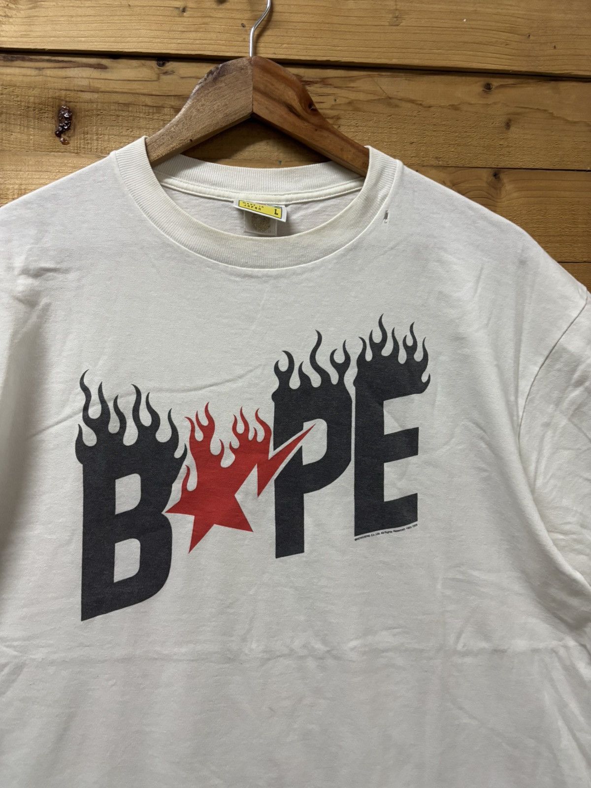 Bape Vintage a bathing ape tshirt Size US L / EU 52-54 / 3 - 2 Thumbnail