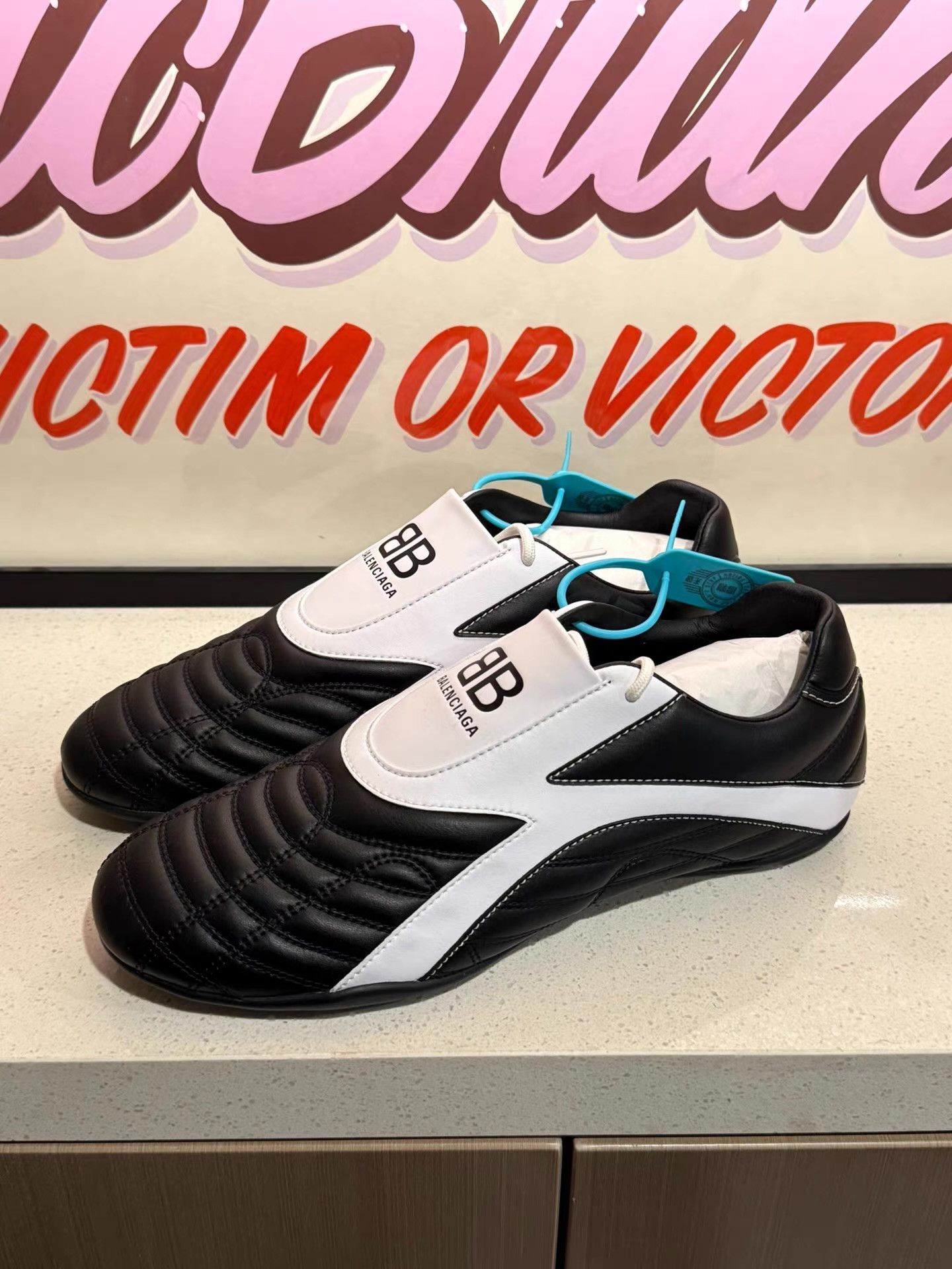 Balenciaga Balenciaga Zen Men's low-top leather soccer-inspired Ｑ20 Size US 8.5 / EU 41-42 - 1 Thumbnail