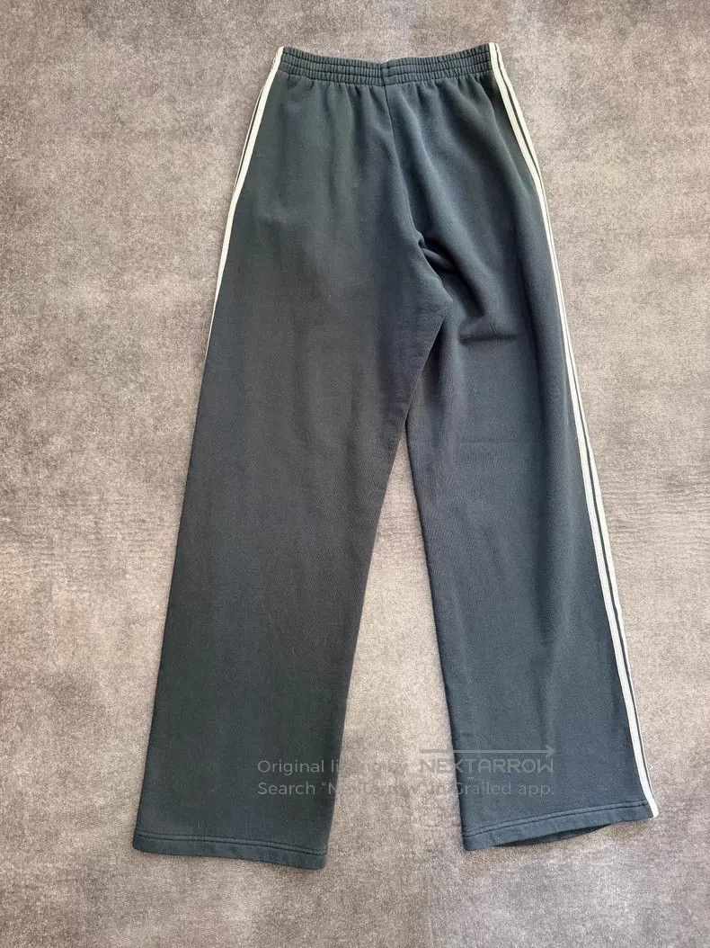 Balenciaga Balenciaga size XS Gray Side-Striped Sweatpants Size US 27 - 2 Thumbnail