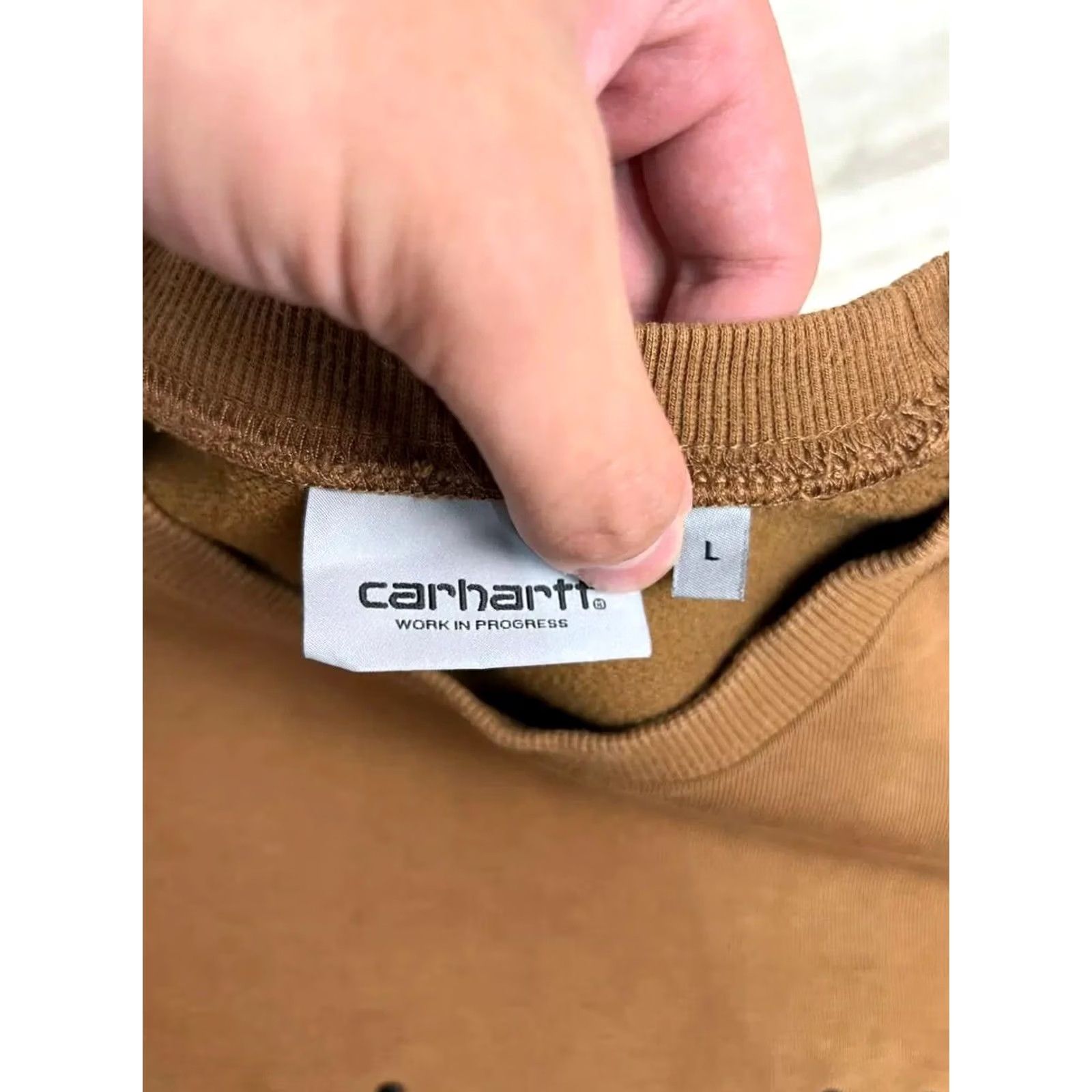 Carhartt Carhartt Sweatshirt Big Logo Embroidered Men SZ L Brown Size US L / EU 52-54 / 3 - 7 Thumbnail