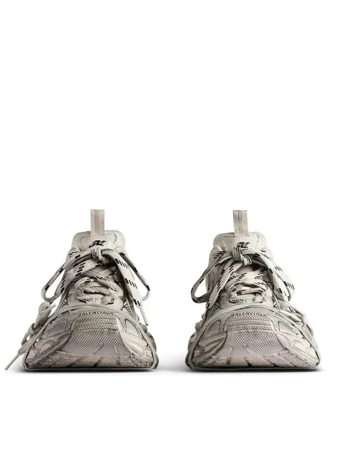 Balenciaga o1la1rc1a0825 3XL Sneakers in Beige/Black Size US 11 / IT 41 - 3 Thumbnail