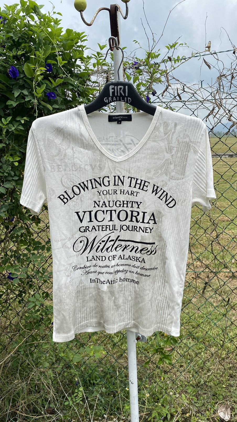In The Attic In The Attic Homme V-Neck Tees Size M / US 6-8 / IT 42-44 - 1 Thumbnail