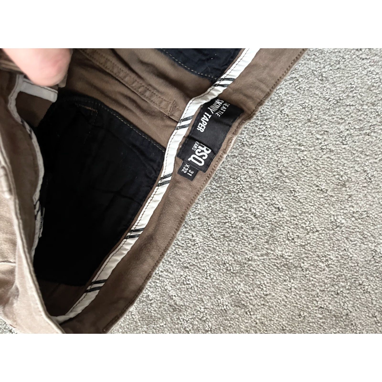 Rsq RSQ Seattle Skinny Taper Men's Khaki Pants size 31 X 32 Brown Size US 31 - 5 Thumbnail