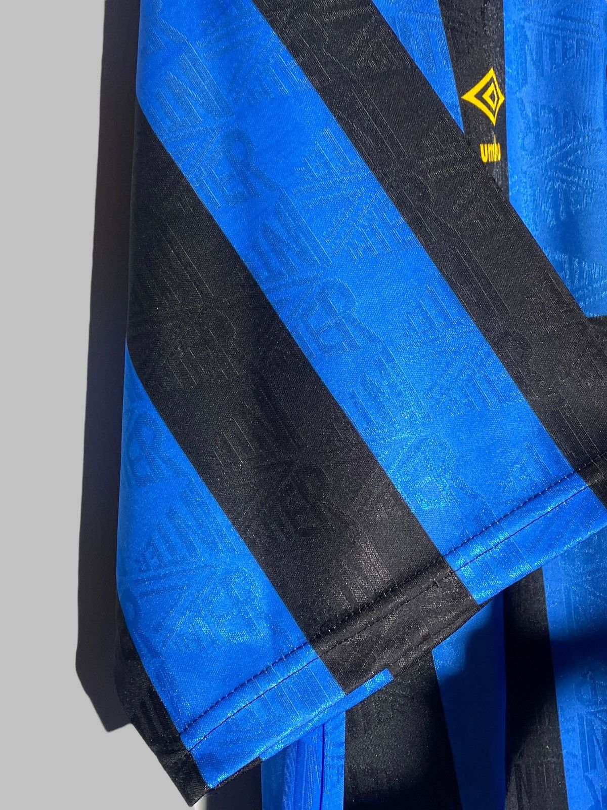 Umbro 🔥 INTER MILAN 1991/92 UMBRO FITGAR JERSEY Y2K ZLATAN CORE Size US XL / EU 56 / 4 - 8 Thumbnail