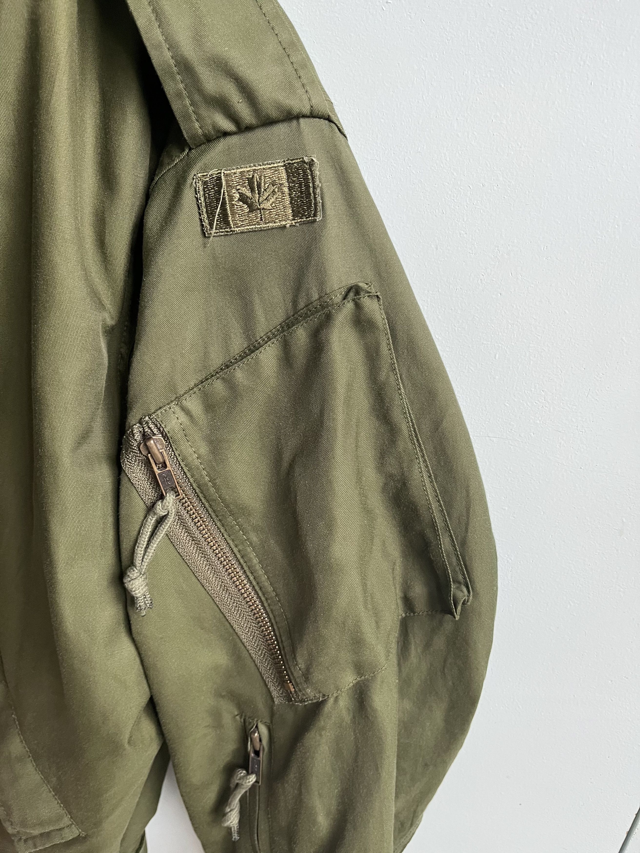 Vintage Vintage Boxy, 90s Canadian Airforce Bomber Jacket Size US S / EU 44-46 / 1 - 10 Thumbnail