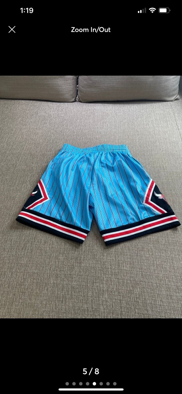 Mitchell & Ness Chicago Bulls Hardwood Classic Reload Swingman Shorts Size US 36 / EU 52 - 5 Thumbnail
