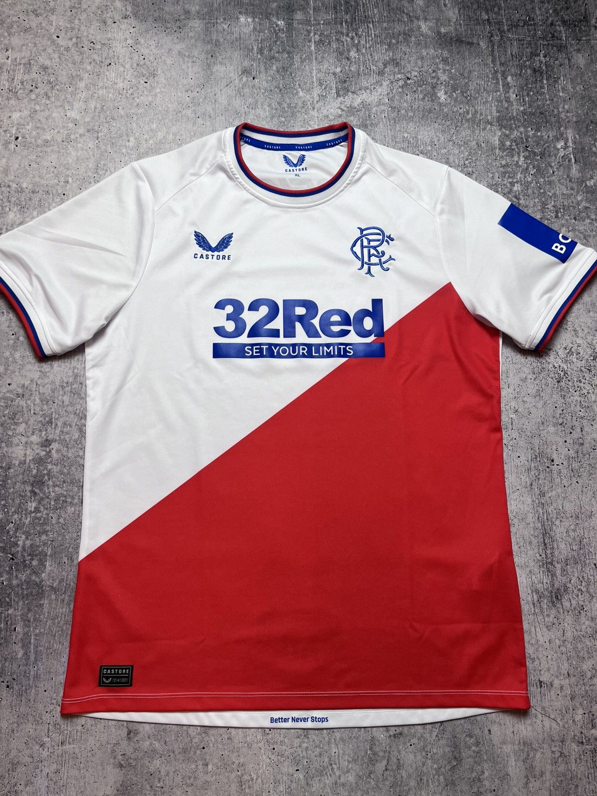 Castore Rare Rangers 2021-2022 Football Jersey Size XL Mens Castore Size US XL / EU 56 / 4 - 1 Thumbnail
