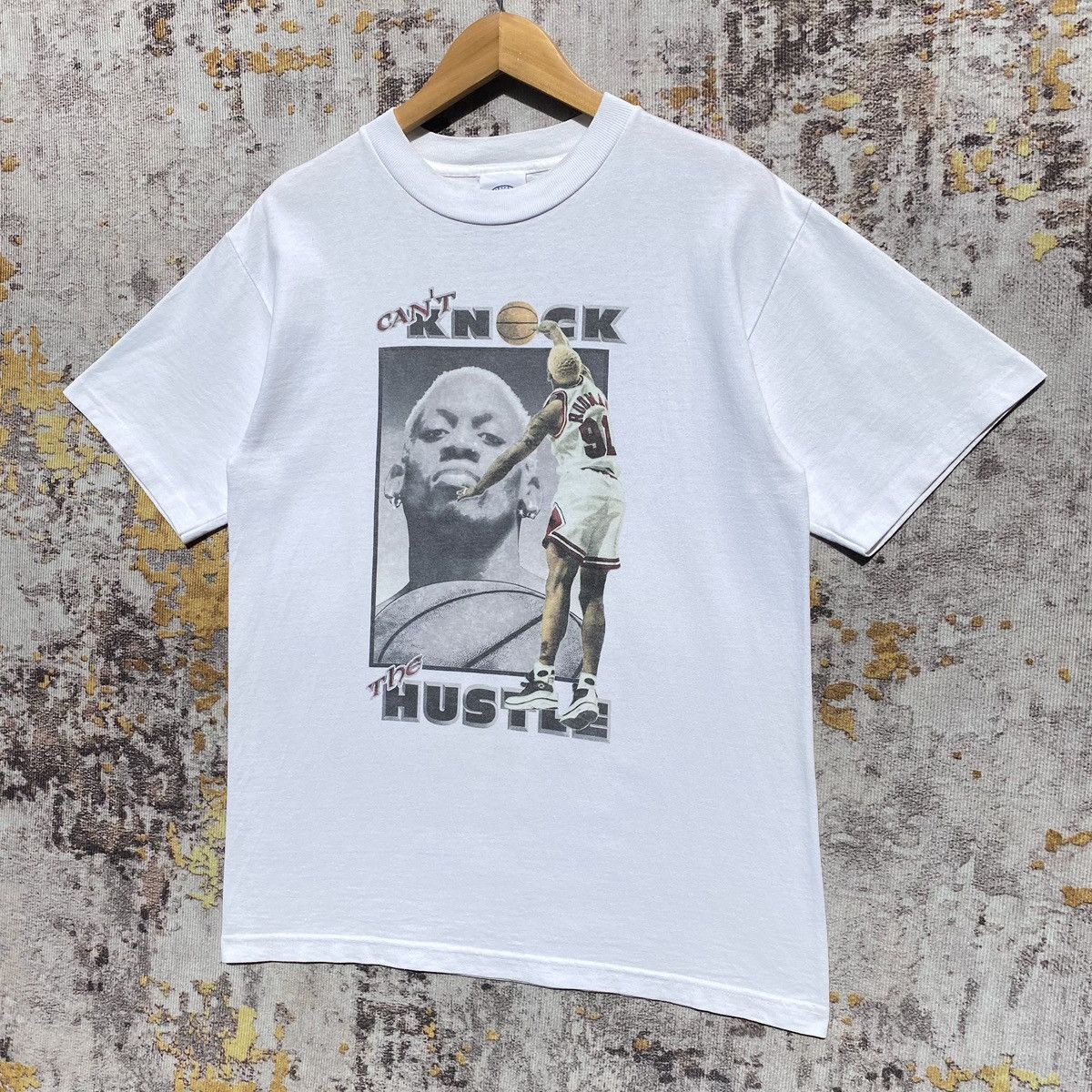 Converse Vintage 90s Dennis Rodman Converse Shirt Dennis Rodman NBA Size US M / EU 48-50 / 2 - 3 Thumbnail