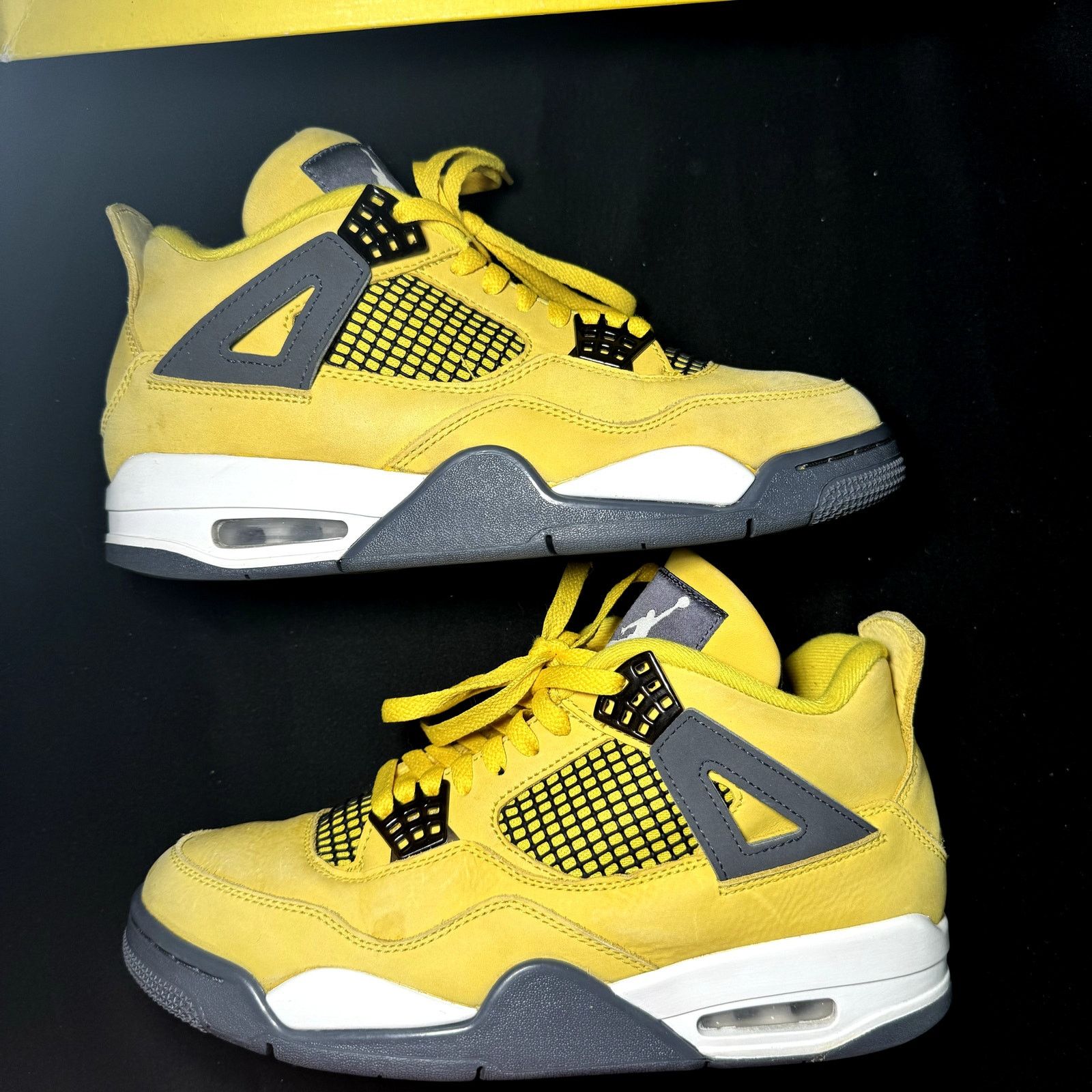 Jordan Brand × Nike Size 9 - Nike Air Jordan 4 Retro Lightning 2021 Men's Shoes Size US 9 / EU 42 - 3 Thumbnail