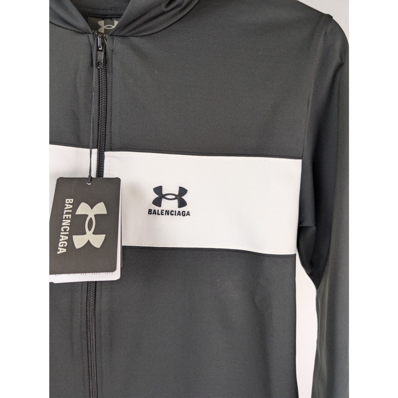 Balenciaga × Under Armour o1rshd1 Sporty Fleece Zip up Sweatshirt Hoodie Black/White Size US L / EU 52-54 / 3 - 7 Thumbnail