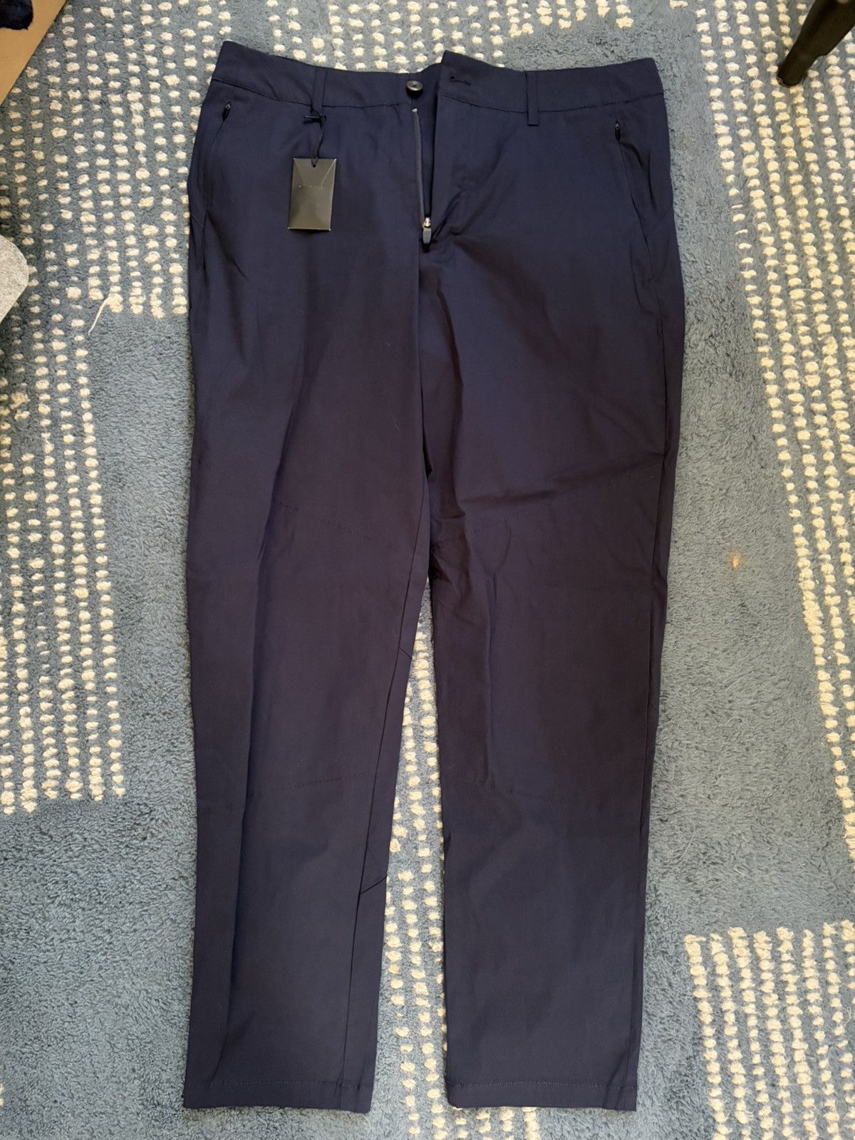 Vollebak Vollebak Navy Planet Earth Suit Pants Size US 34 / EU 50 - 1 Thumbnail