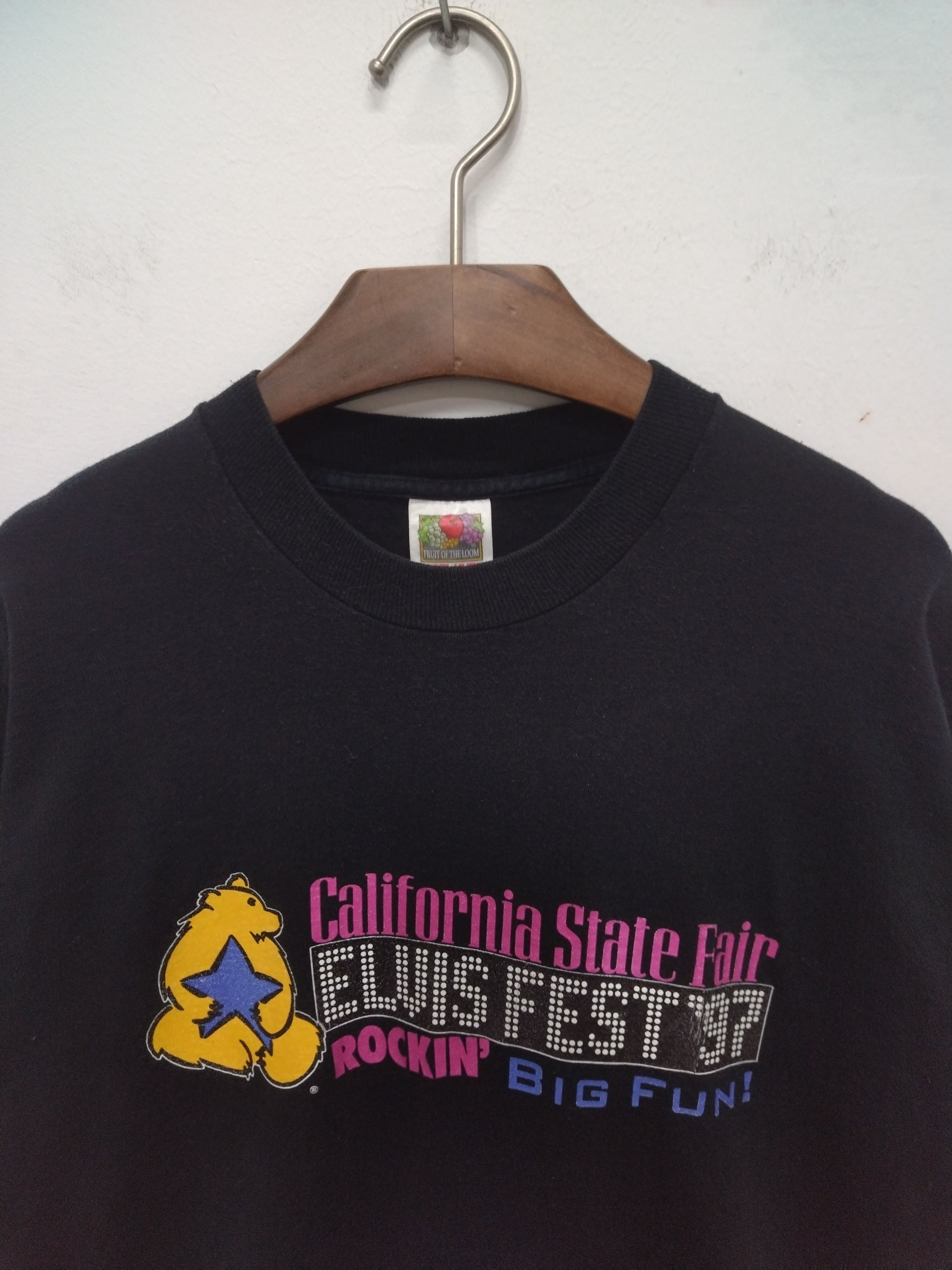 Fruit Of The Loom Vtg ELVIS FEST 97 Fruits Of the Loom T SHIRT gently used Size US L / EU 52-54 / 3 - 3 Thumbnail