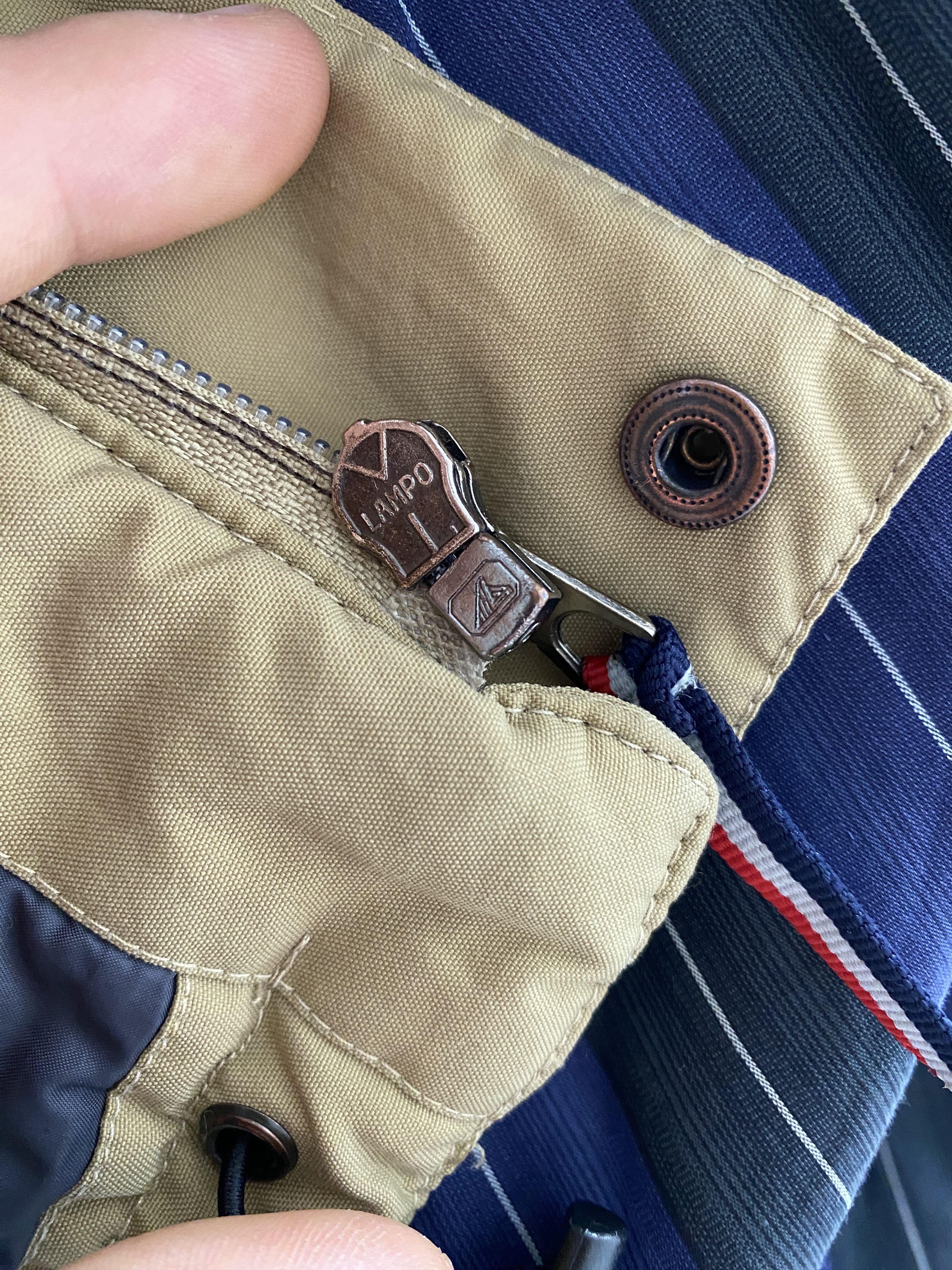 Moncler Limited Moncler Grenoble Recco Thermore Insulated Size 3 L Size US L / EU 52-54 / 3 - 20 Thumbnail