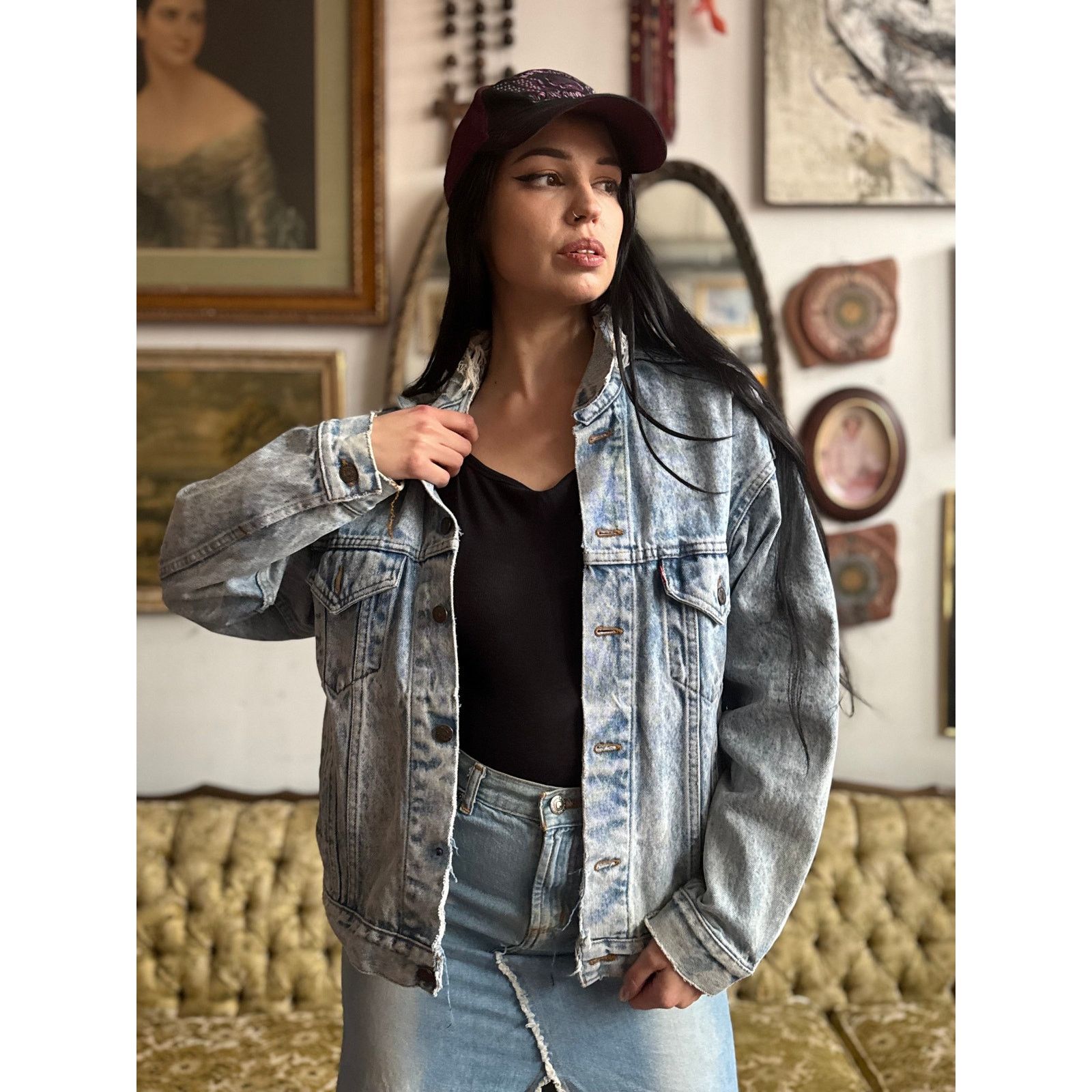Levi's 90s Levis Lightwash Distressed Denim Jacket Mens Large Size US L / EU 52-54 / 3 - 2 Thumbnail