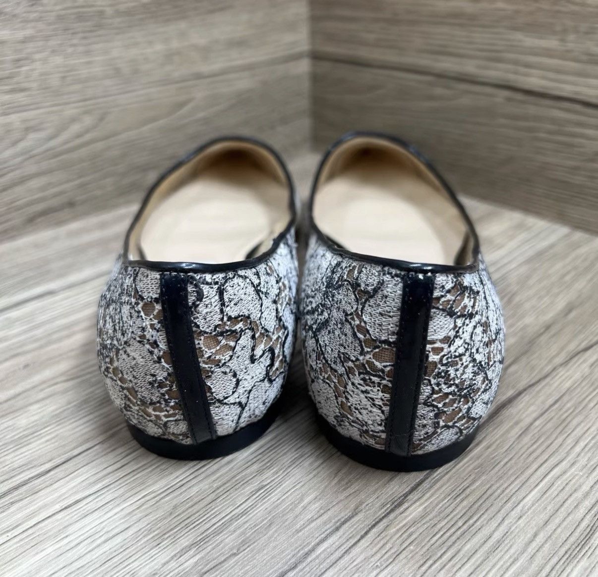 Jimmy Choo Jimmy Choo Black and Grey Lace Flats J41 Size US 7 / IT 37 - 3 Thumbnail