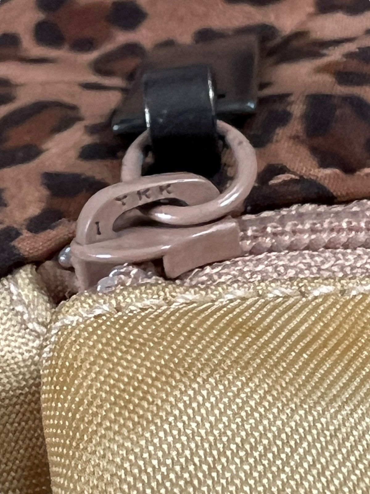 Bottega Veneta × Vintage Vintage Bottega Veneta Leopard Print Crossbody Bag Size ONE SIZE - 21 Thumbnail