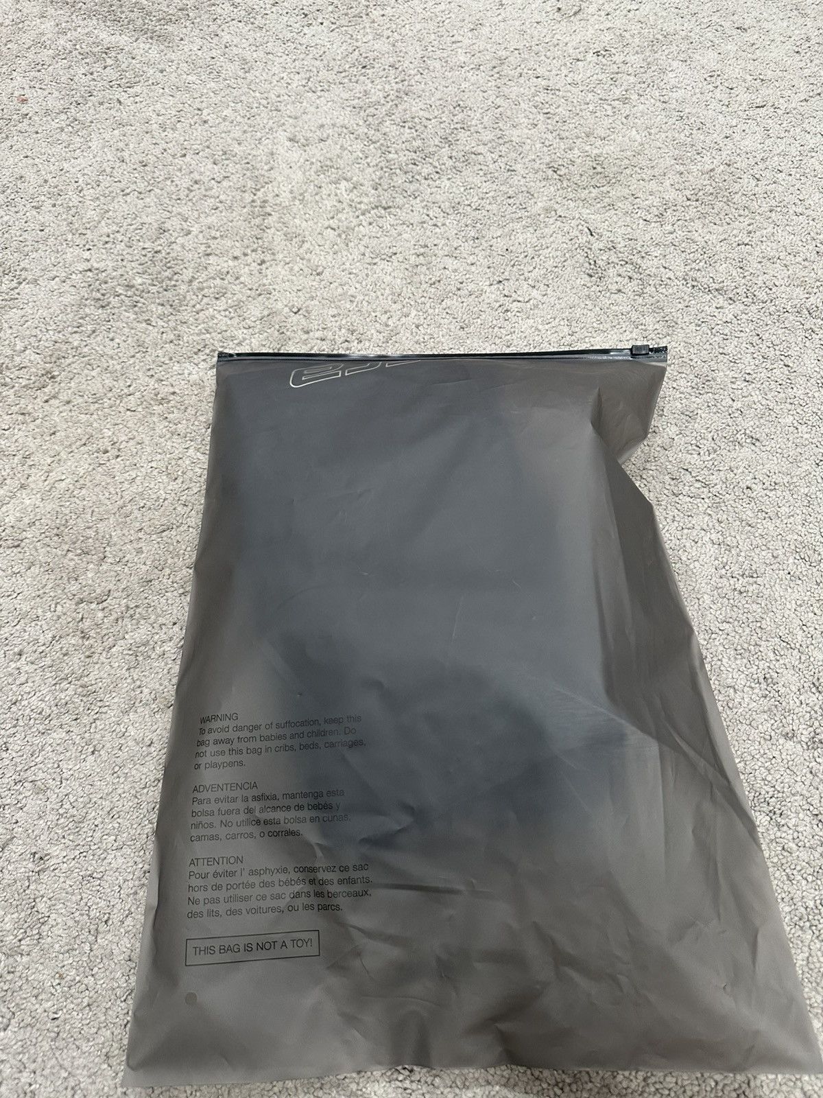 Essentials Tech Nylon Relaxed Track Pant Size US 34 / EU 50 - 9 Thumbnail