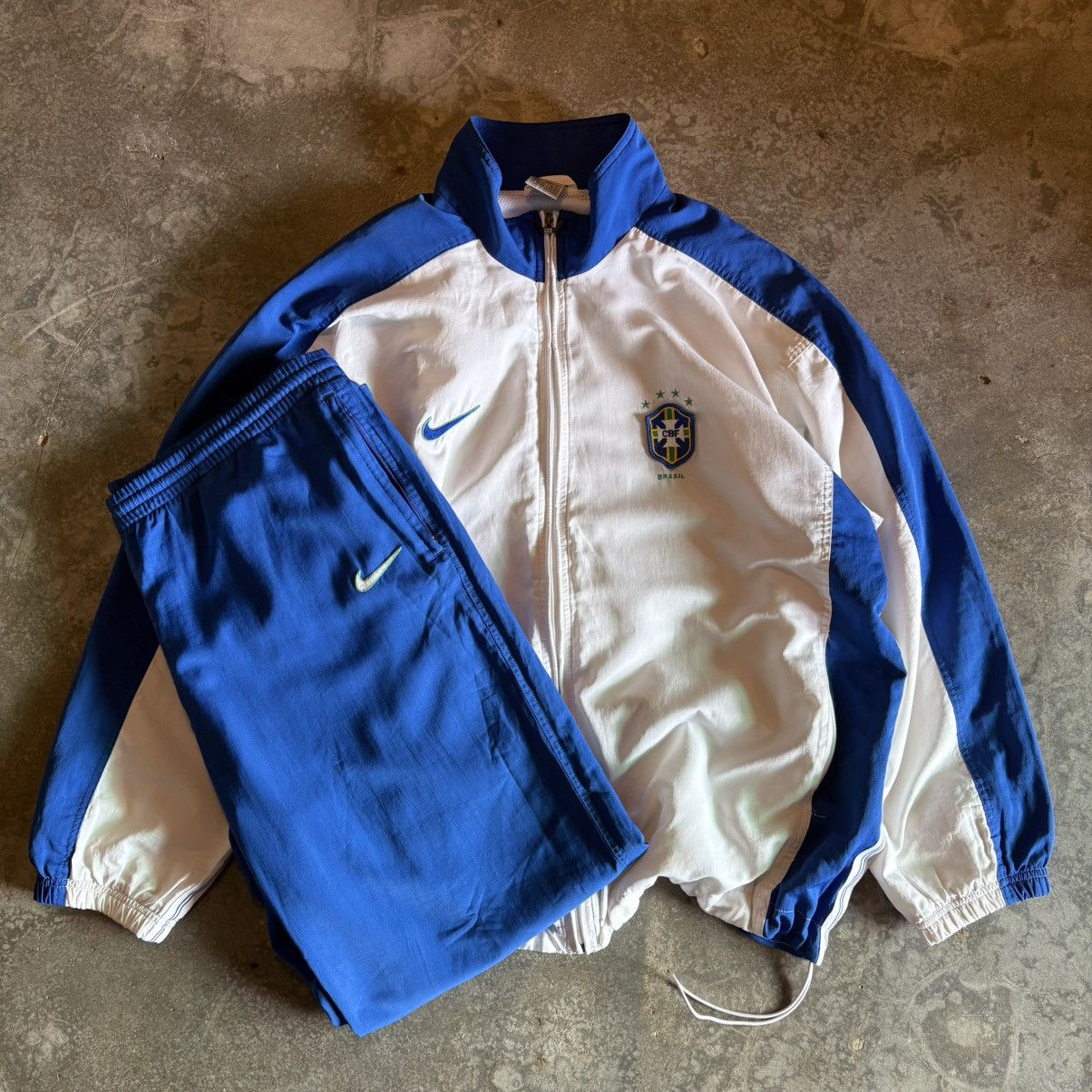 Nike Vintage 1998 Brazil Nike Football Jacket Size US XL / EU 56 / 4 - 1 Thumbnail
