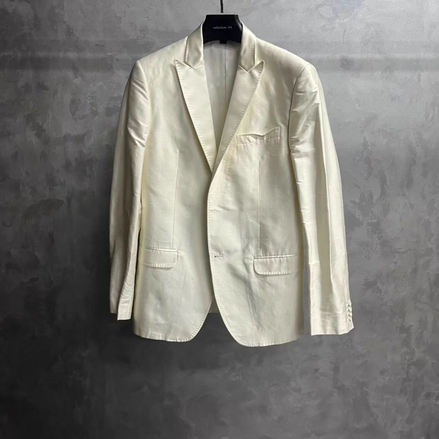 Dolce & Gabbana Dolce & Gabbana white solid notch lapel blazer Size 48S - 1 Thumbnail