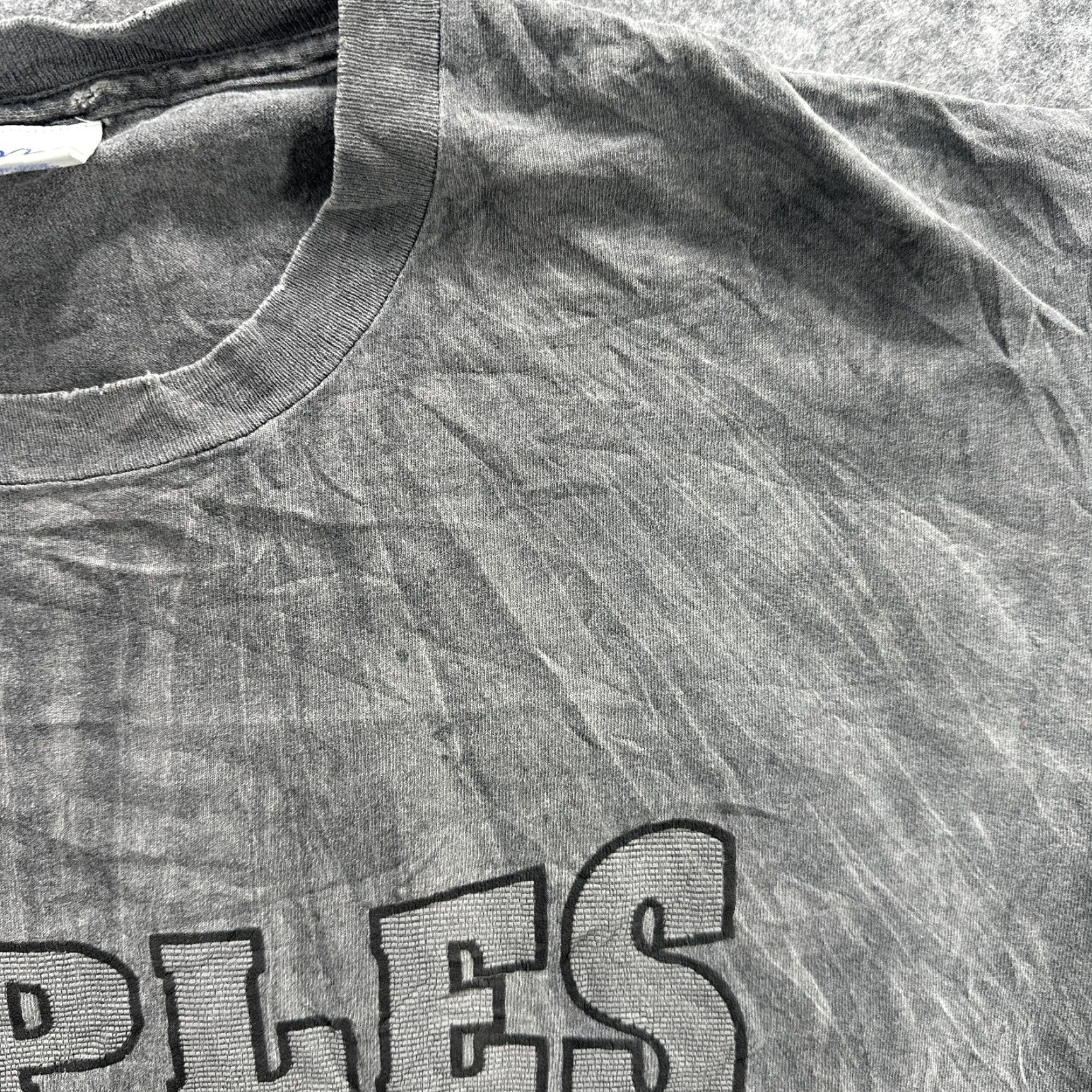 Vintage VINTAGE Naples Shirt Mens XL Gray USA Made Single Stitch Graphic 90s TM MB Activewear T-Shirt Short Sleeve Crew Neck Cotton Graphic Print Travel Mens Size US XL / EU 56 / 4 - 6 Thumbnail